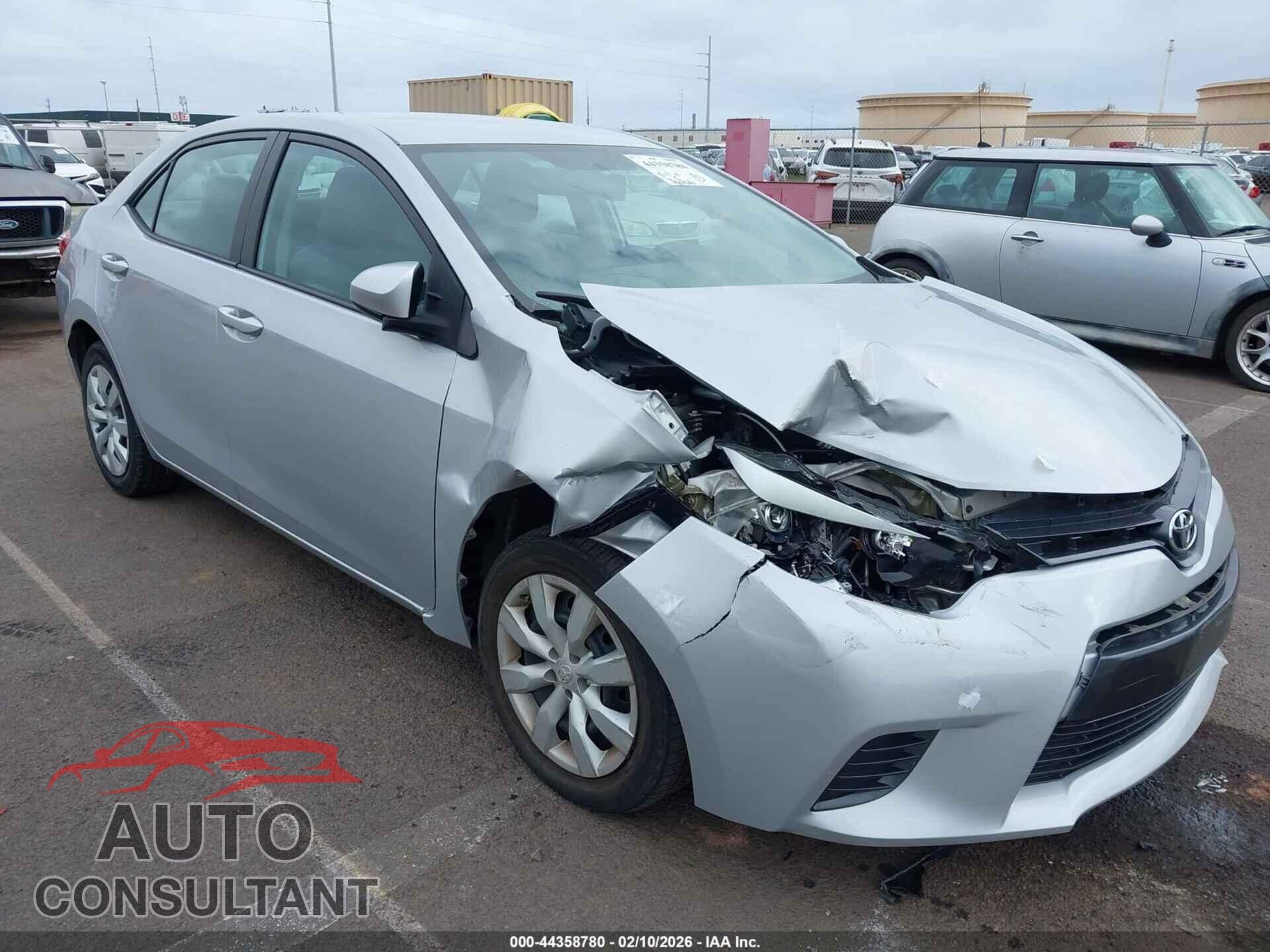 TOYOTA COROLLA 2015 - 5YFBURHE2FP200460