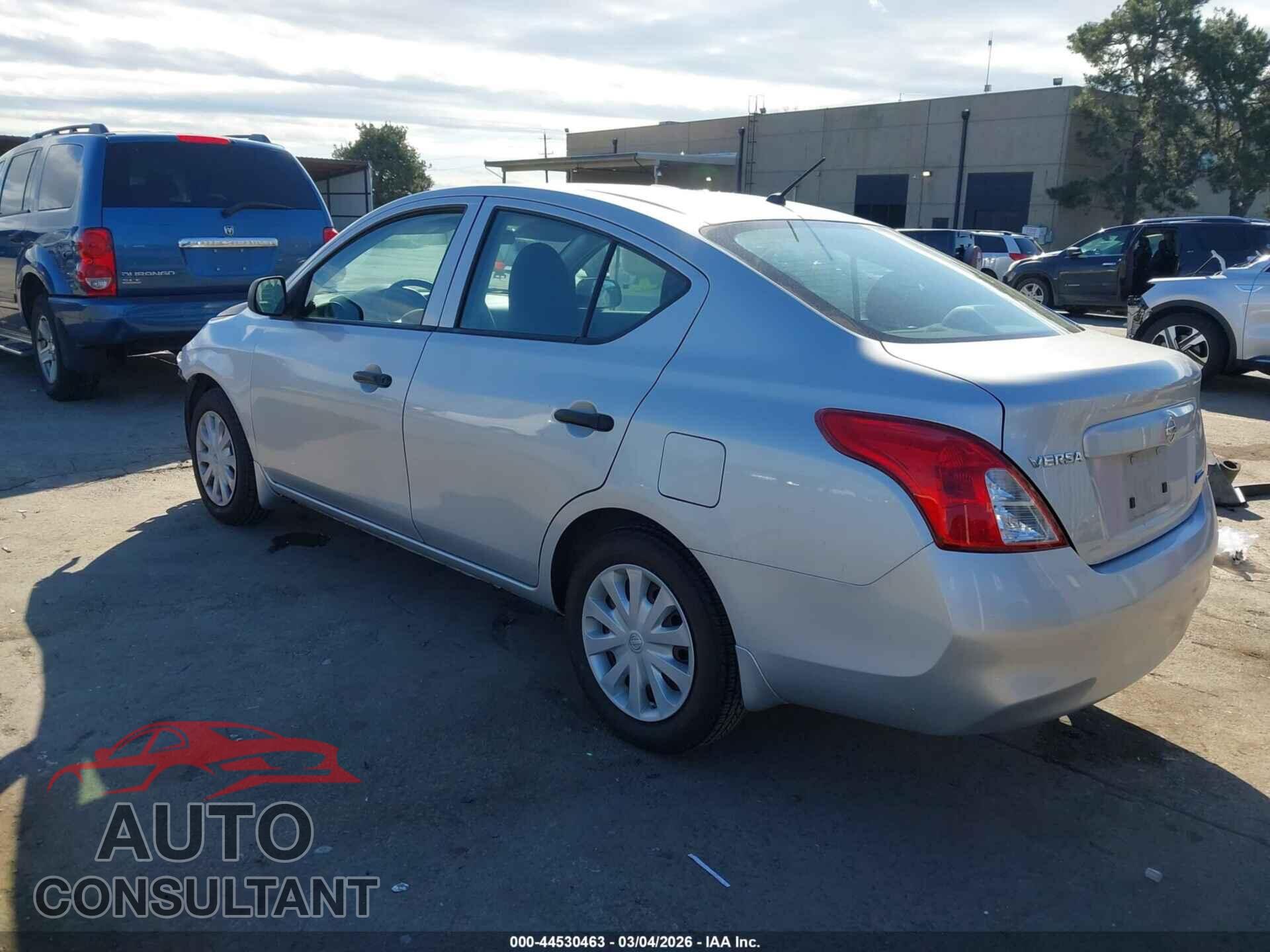 NISSAN VERSA 2014 - 3N1CN7AP1EL857640