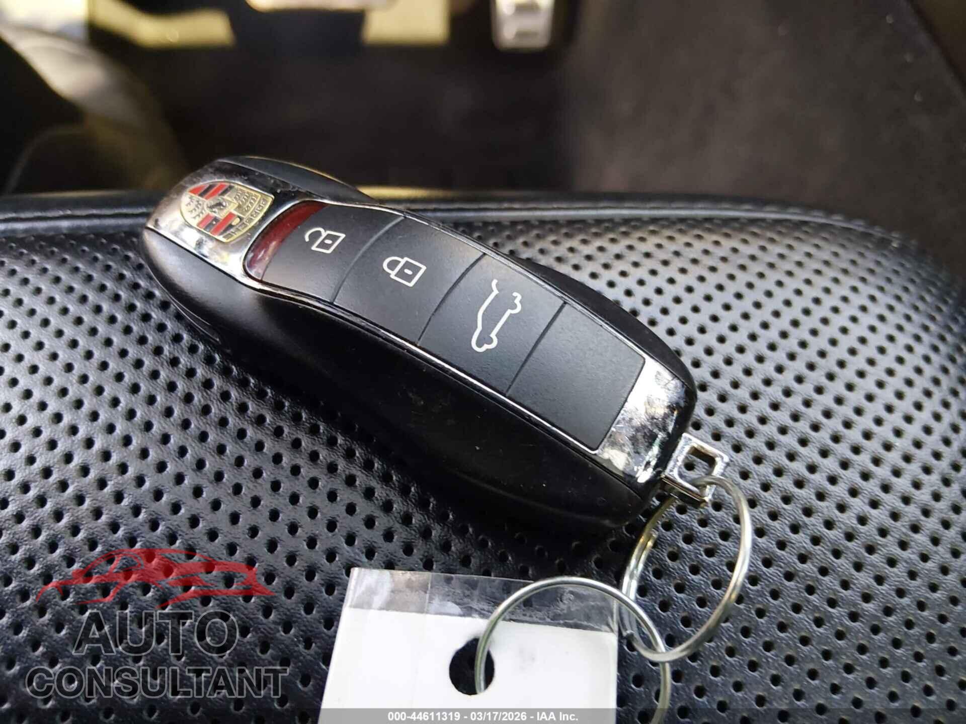 PORSCHE CAYENNE 2016 - WP1AD2A26GLA80478