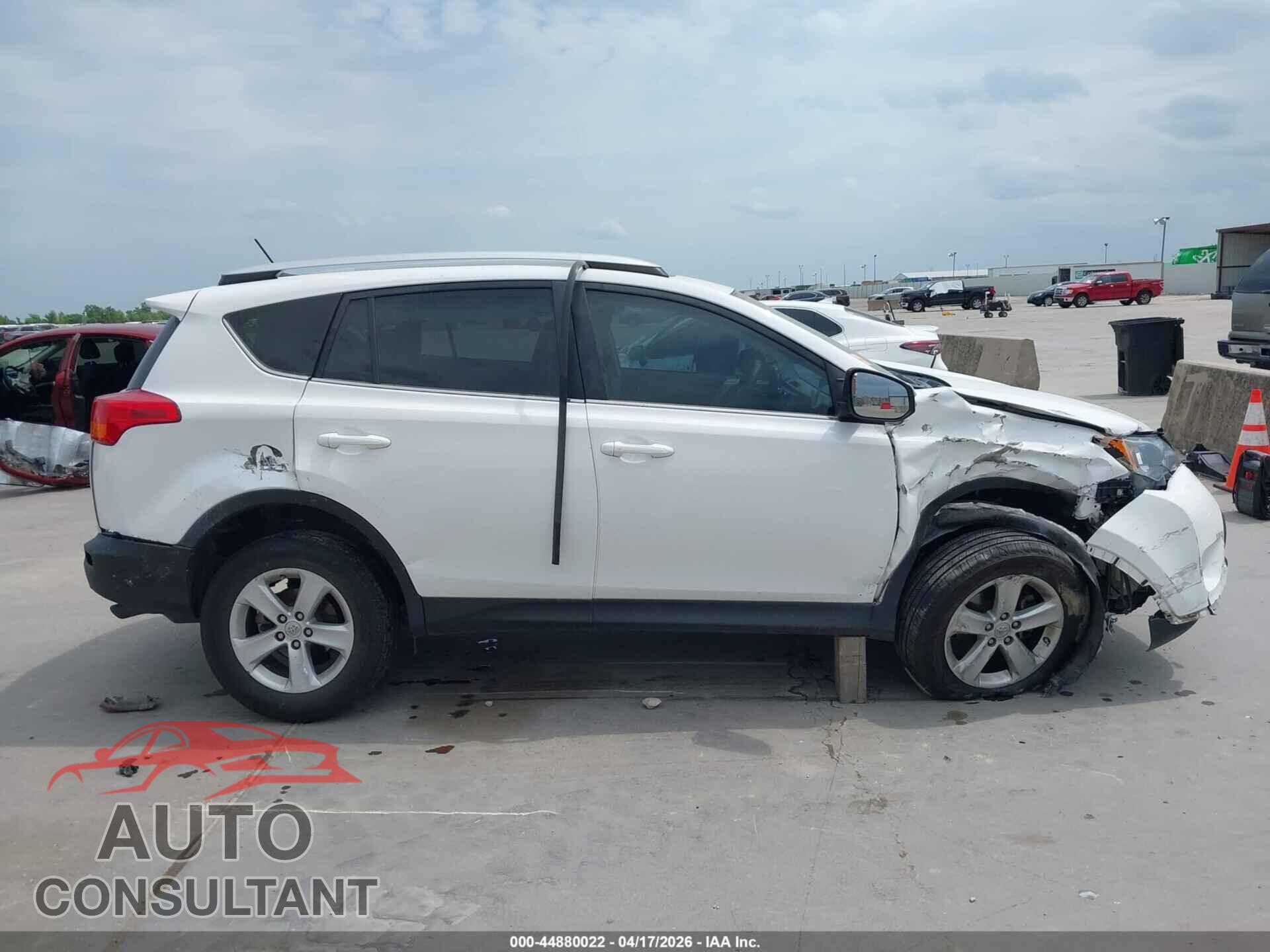 TOYOTA RAV4 2013 - 2T3WFREV5DW054140