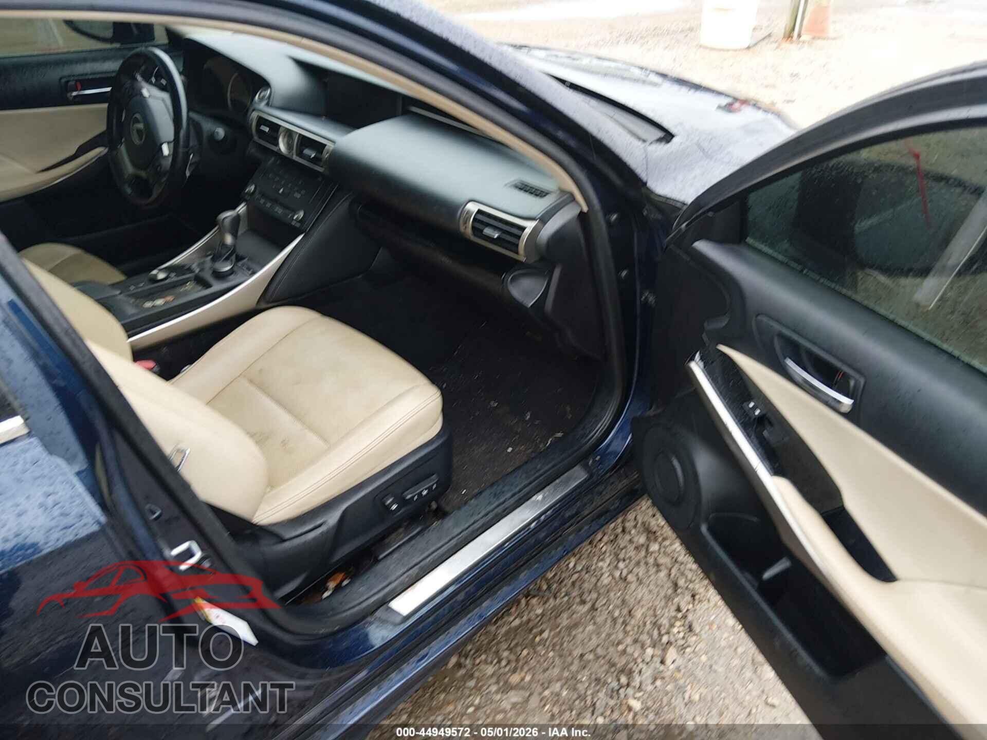 LEXUS IS 250 2015 - JTHBF1D27F5074812
