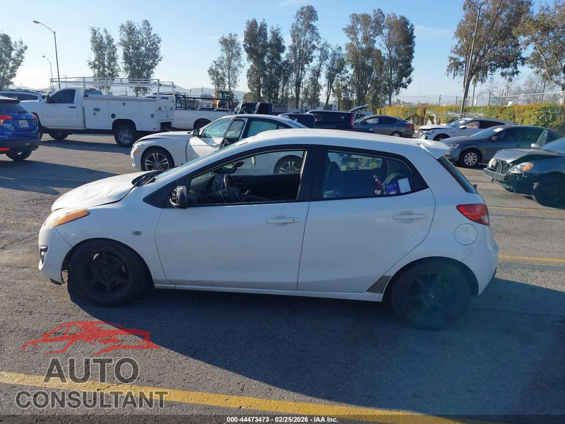 MAZDA MAZDA2 2013 - JM1DE1LZ9D0163402