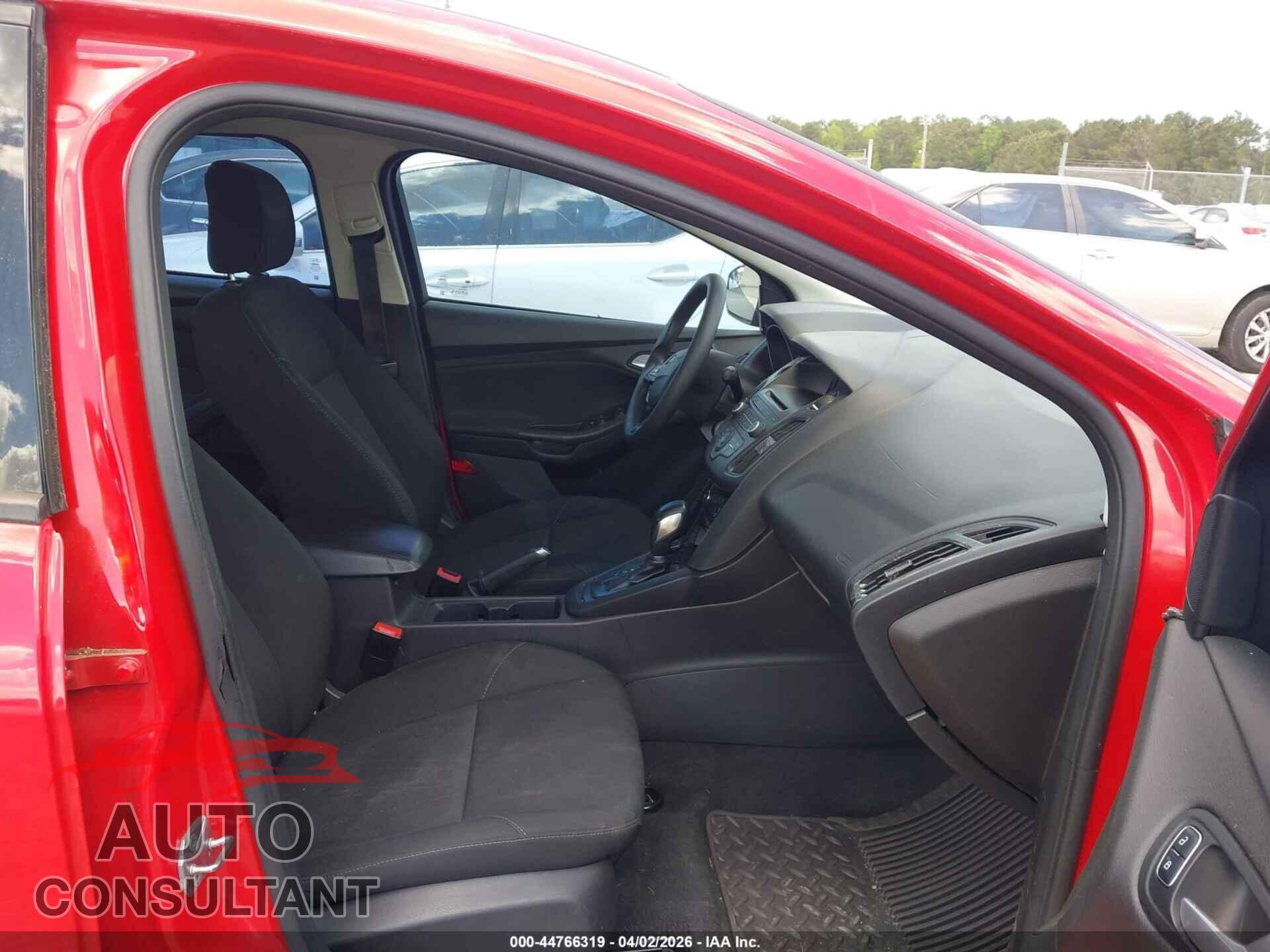 FORD FOCUS 2017 - 1FADP3F2XHL234461