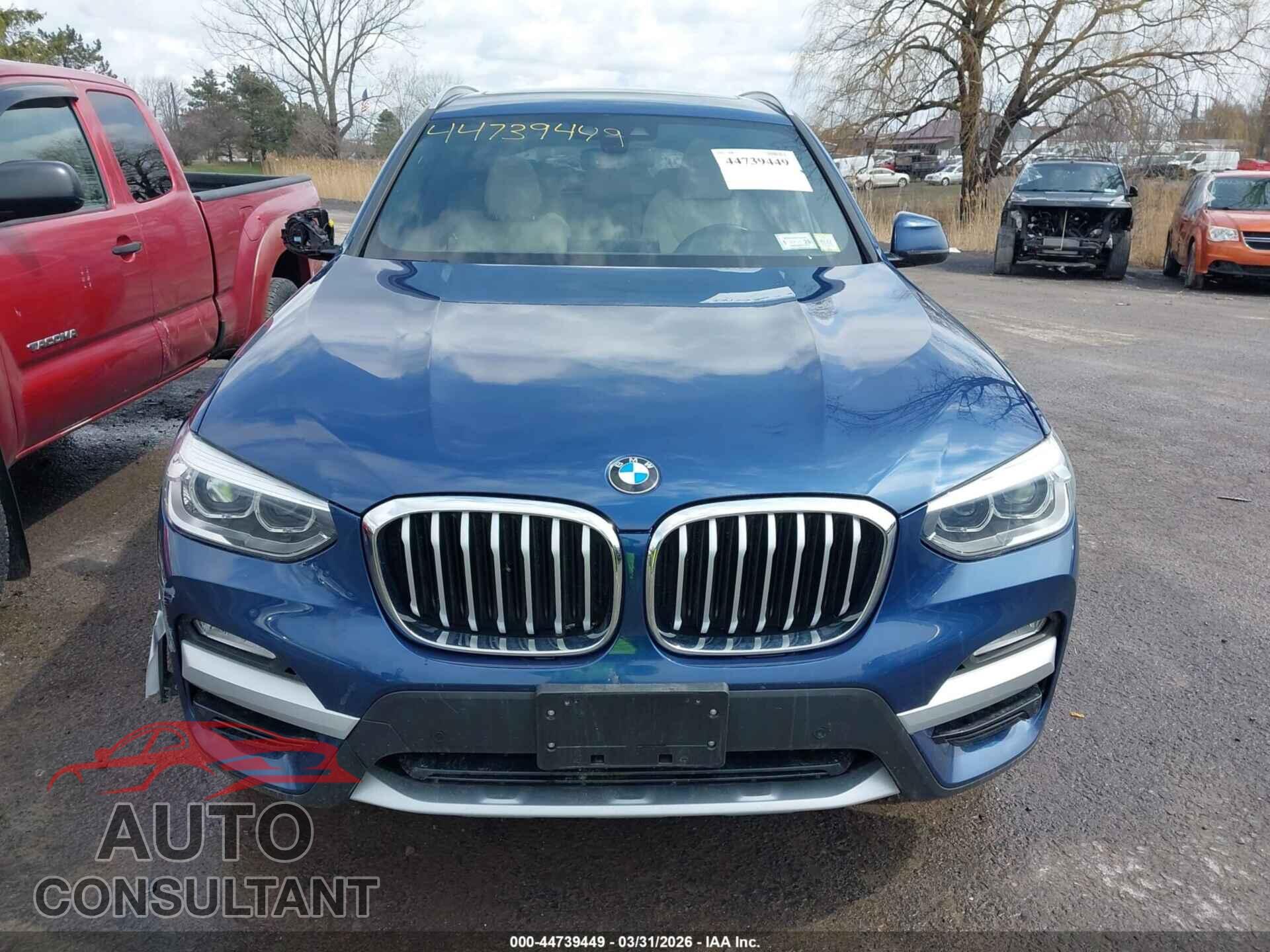 BMW X3 2018 - 5UXTR9C57JLD66103