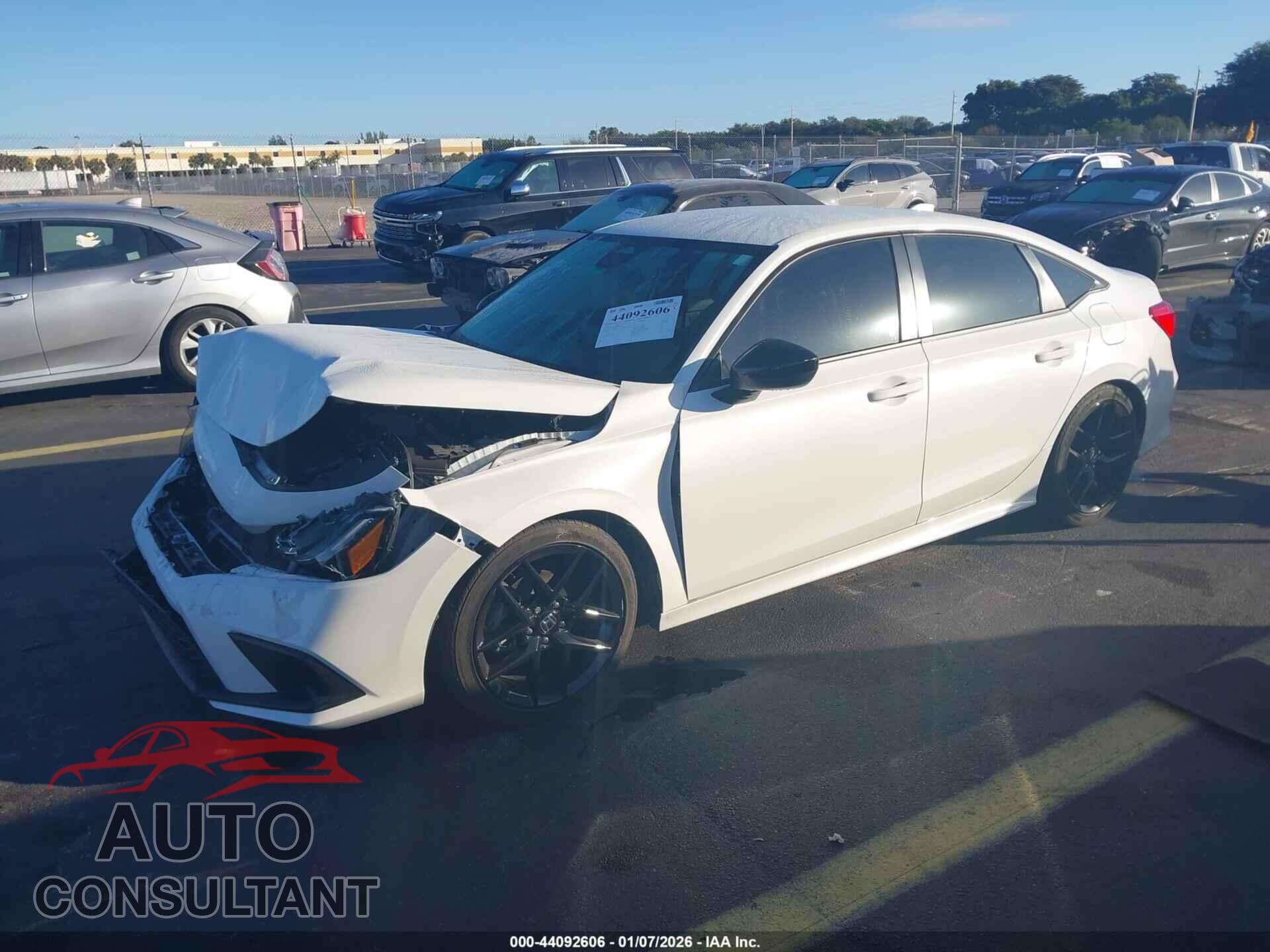 HONDA CIVIC 2024 - 2HGFE2F52RH582610