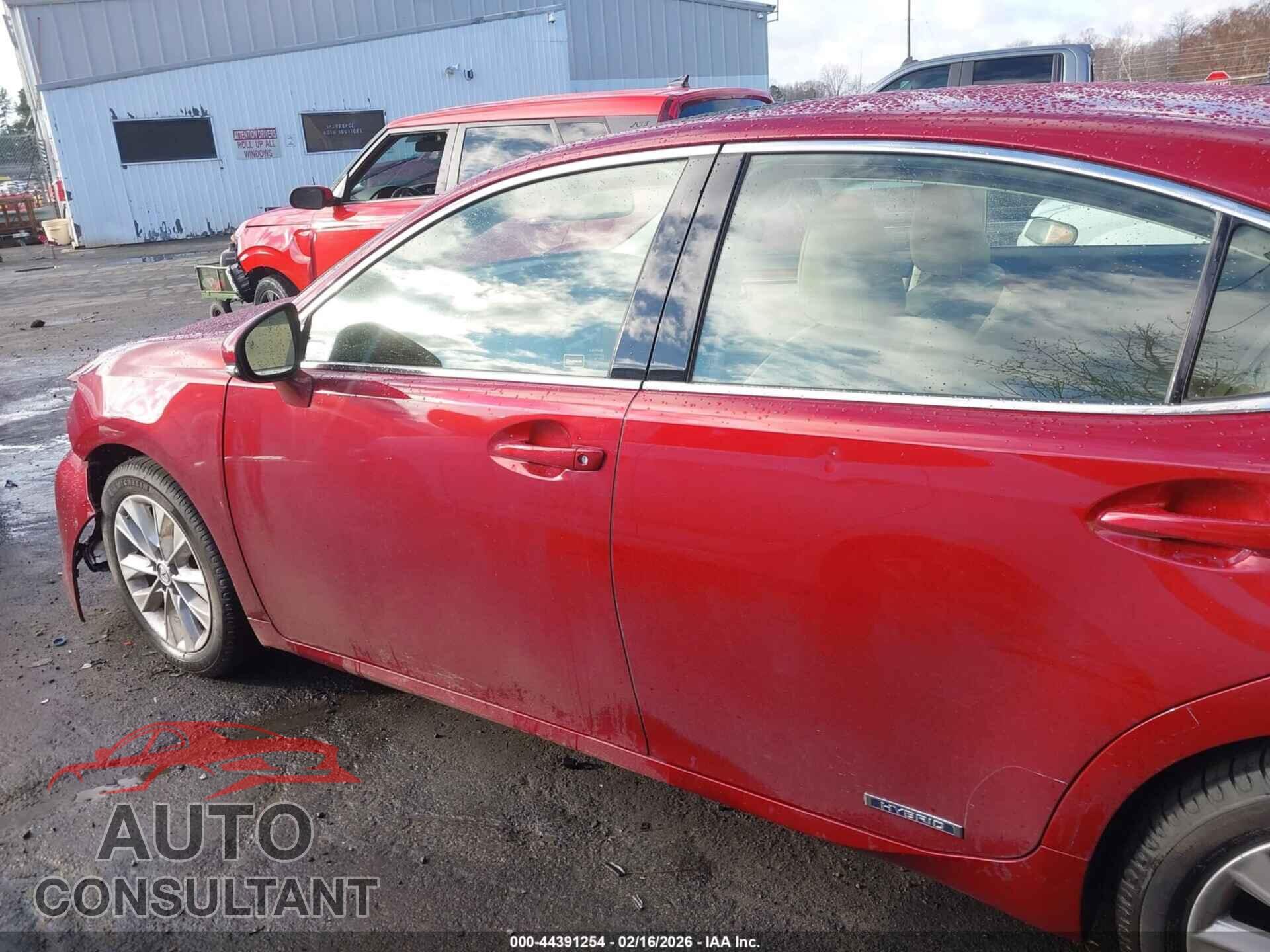 LEXUS ES 300H 2013 - JTHBW1GG2D2010246