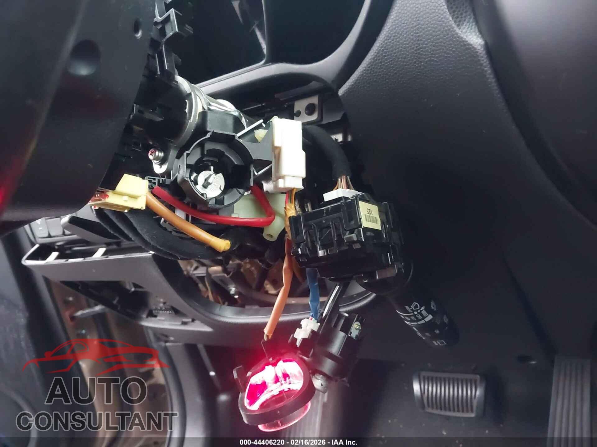 KIA SOUL 2015 - KNDJP3A54F7208104