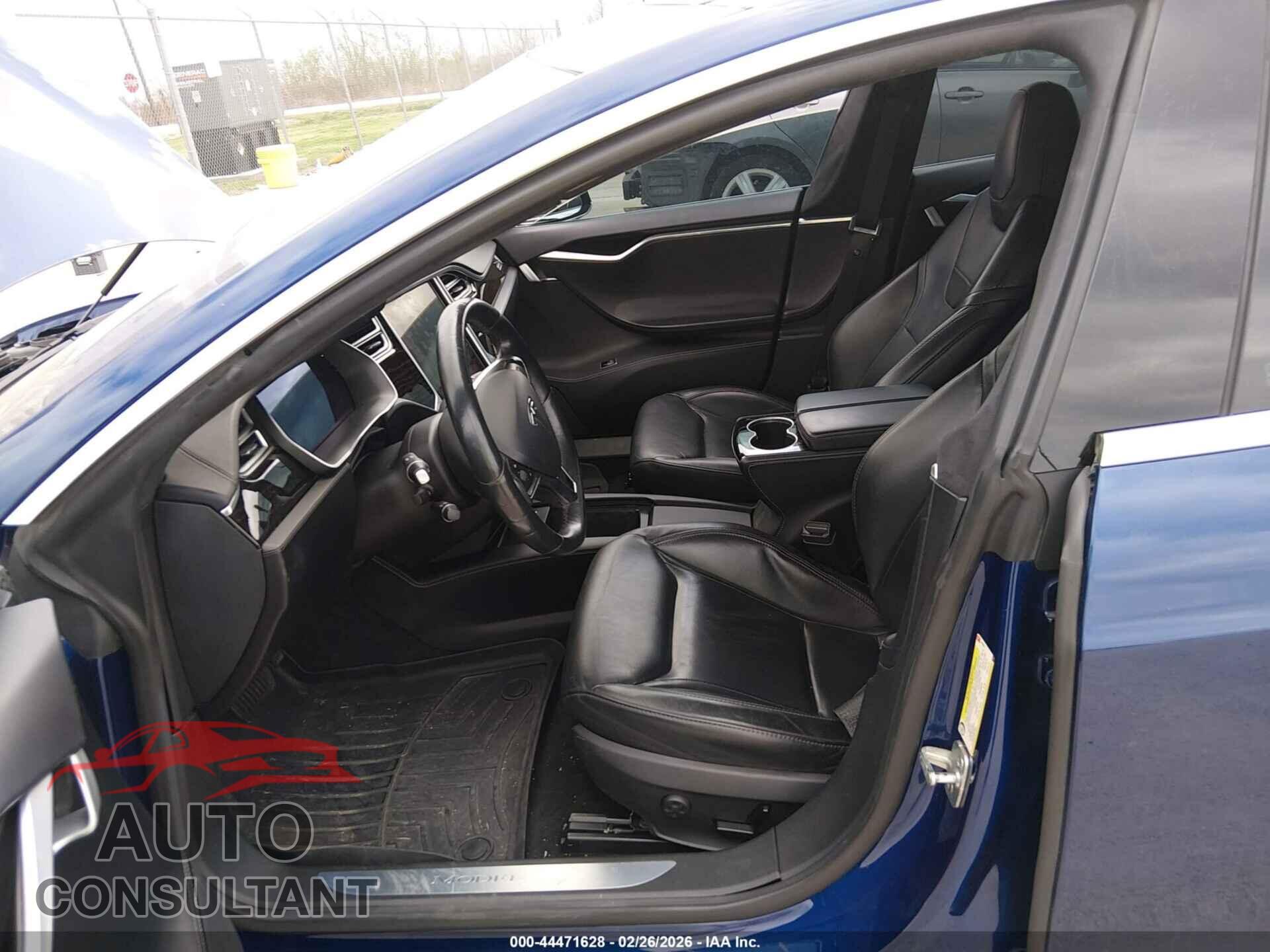 TESLA MODEL S 2016 - 5YJSA1E12GF160566