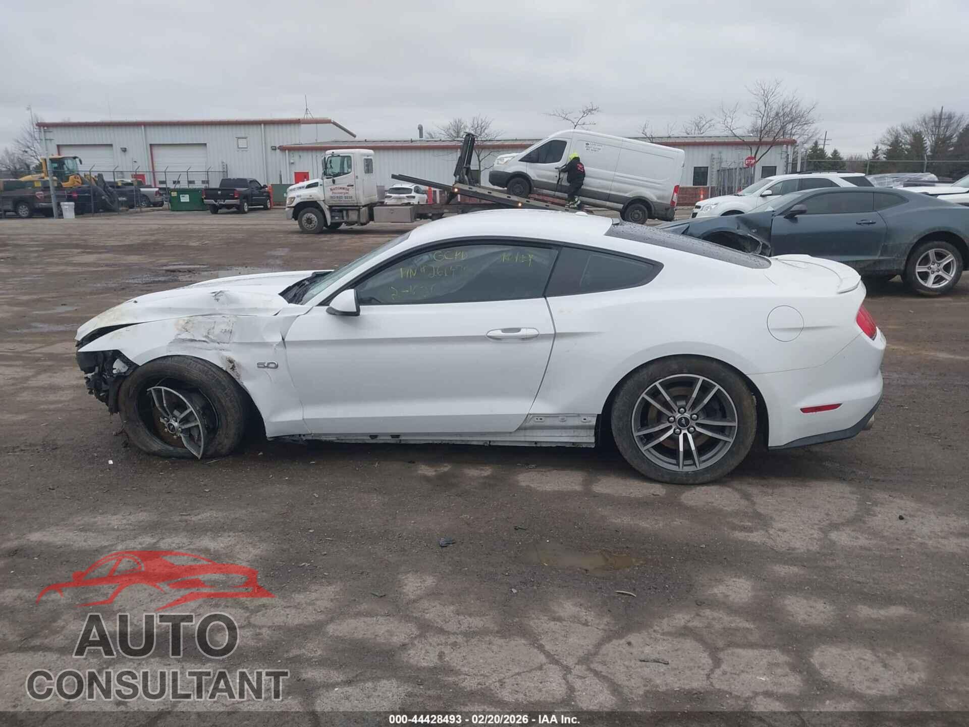 FORD MUSTANG 2016 - 1FA6P8CF0G5266495