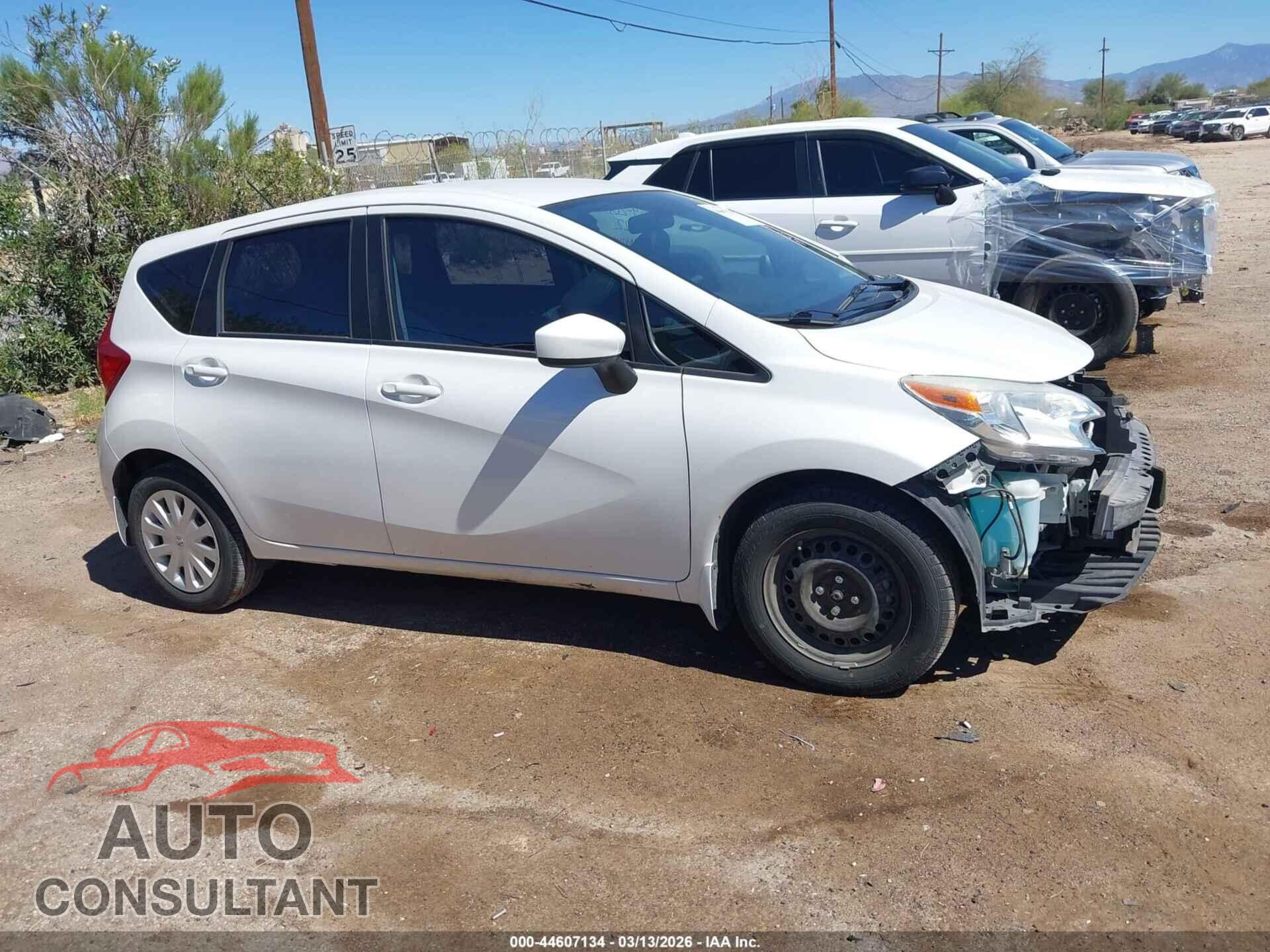 NISSAN VERSA NOTE 2015 - 3N1CE2CP2FL447897