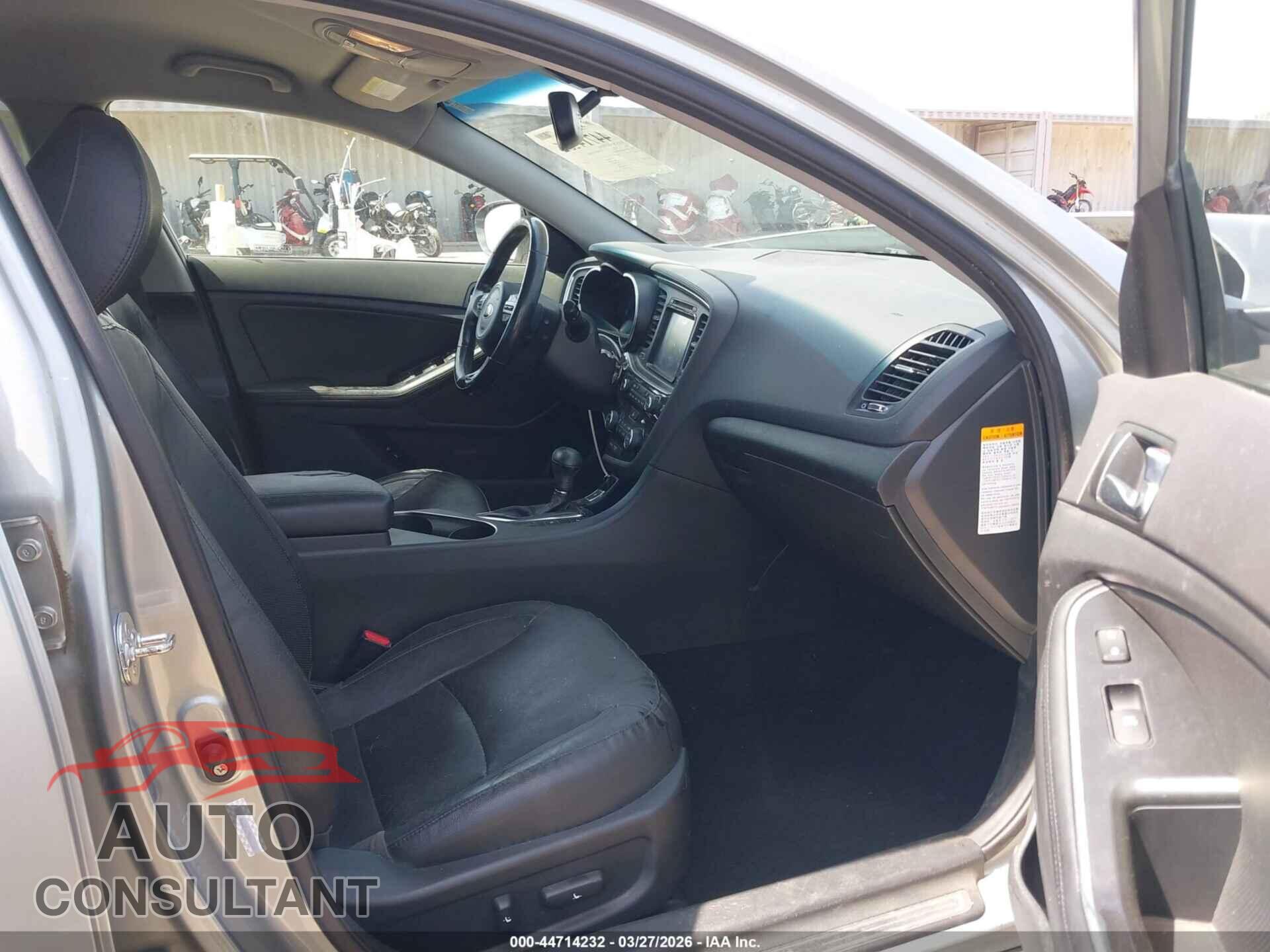 KIA OPTIMA HYBRID 2014 - KNAGN4AD4E5066440