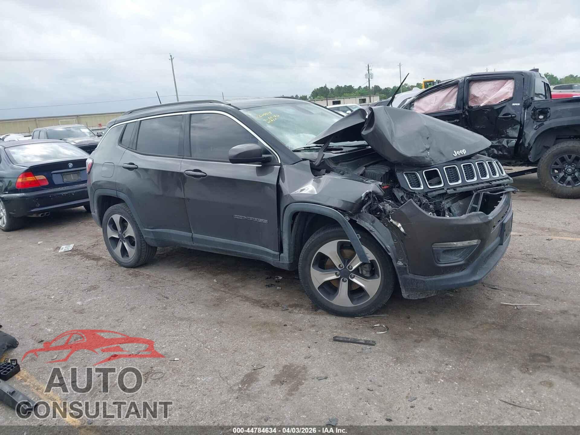 JEEP COMPASS 2018 - 3C4NJDBB4JT235191