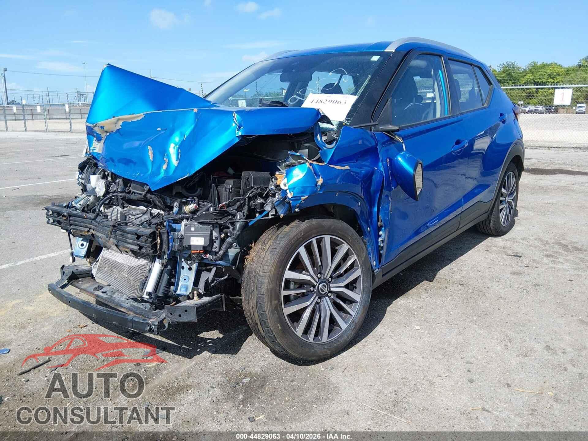 NISSAN KICKS 2021 - 3N1CP5CVXML499902