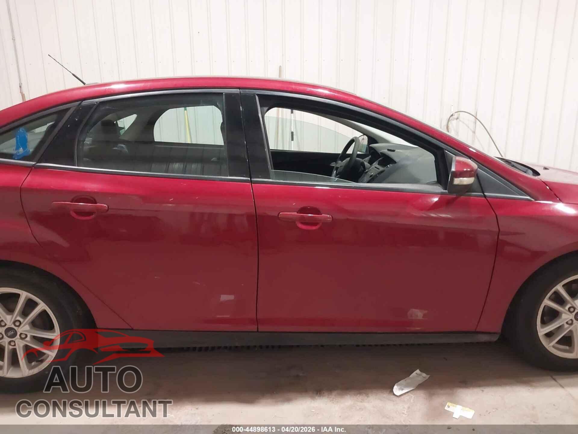 FORD FOCUS 2016 - 1FADP3F27GL289223