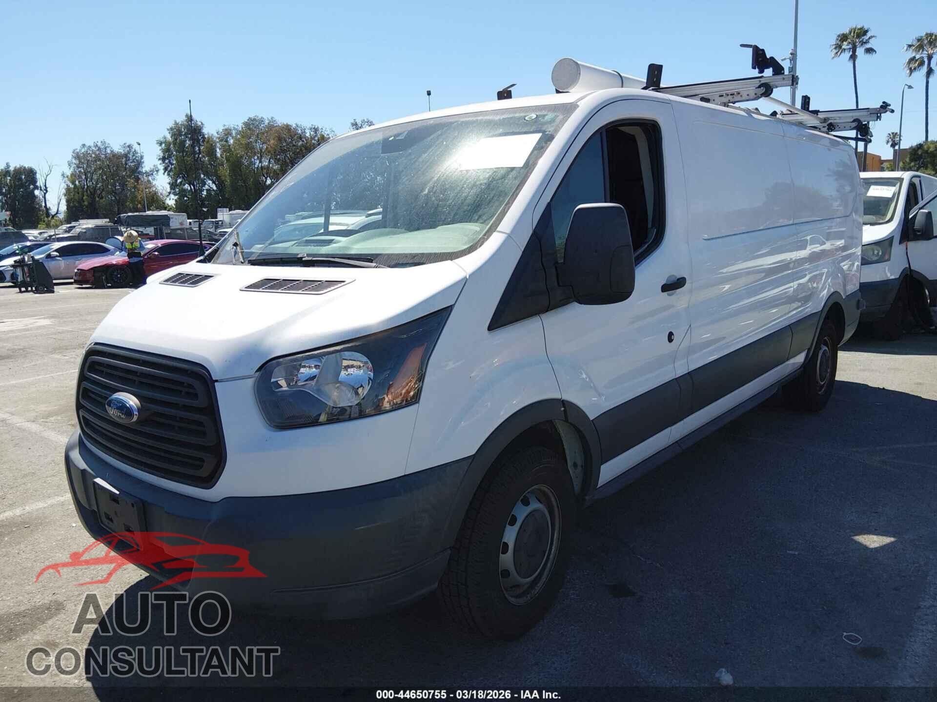 FORD TRANSIT-150 2018 - 1FTYE2YM2JKB14644