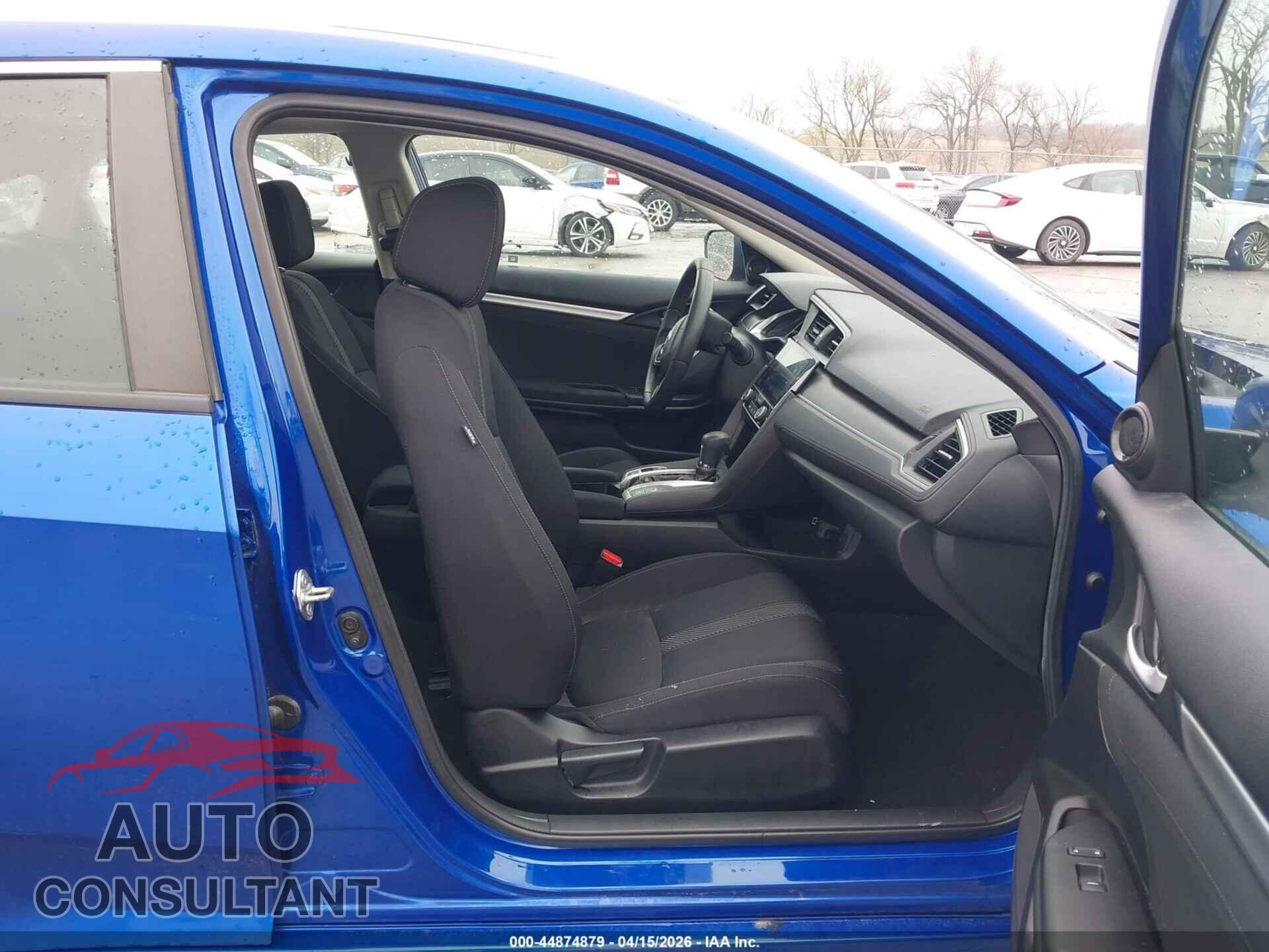 HONDA CIVIC 2018 - 2HGFC2F77JH516954
