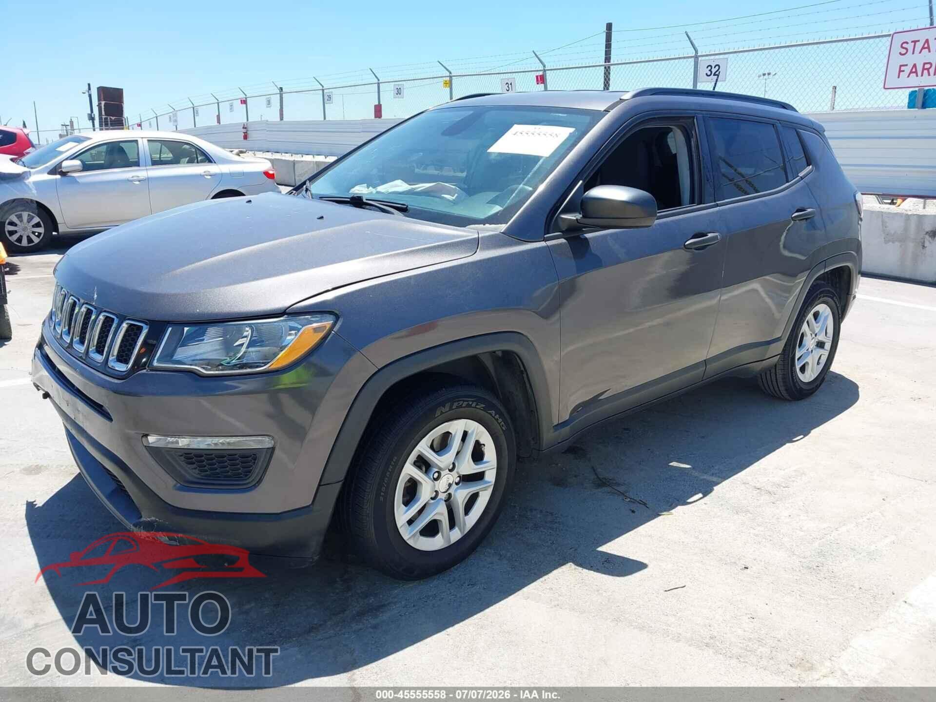 JEEP COMPASS 2017 - 3C4NJCAB0HT668559