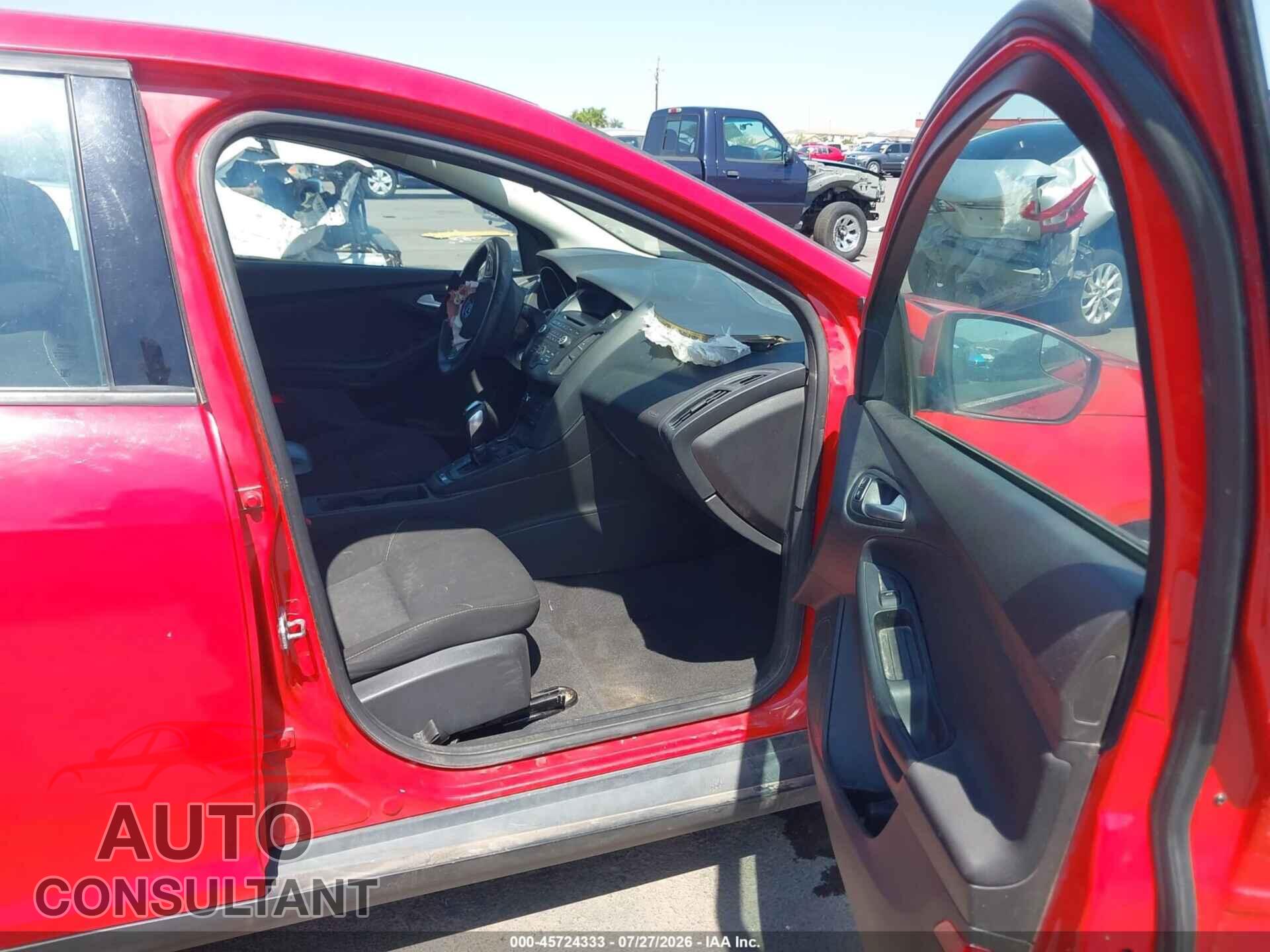 FORD FOCUS 2016 - 1FADP3F25GL378577
