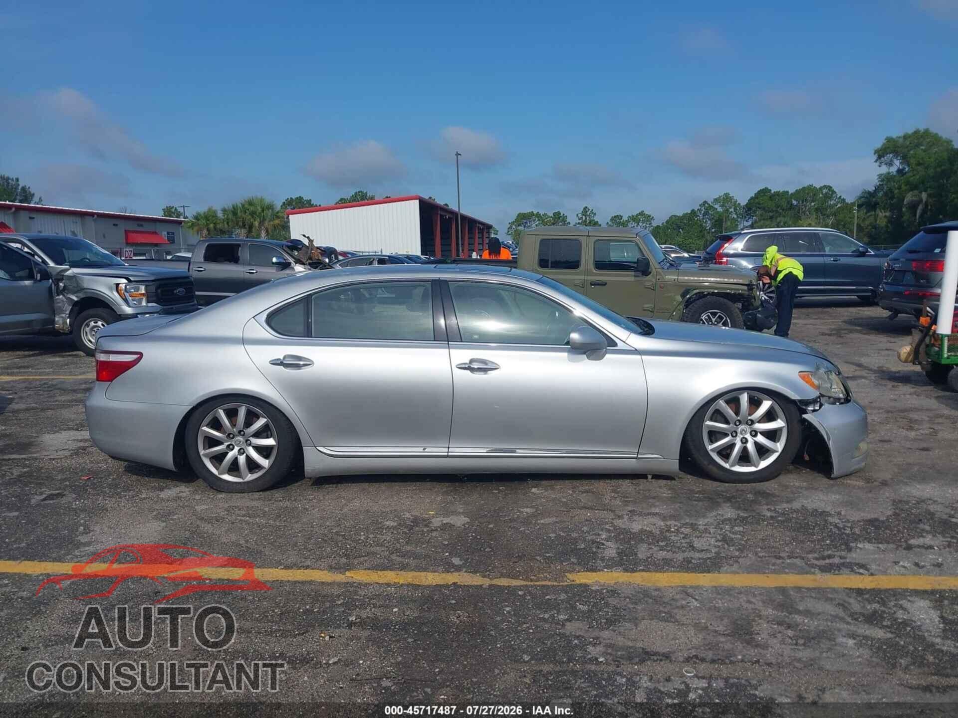LEXUS LS 460 2009 - JTHGL46FX95036639