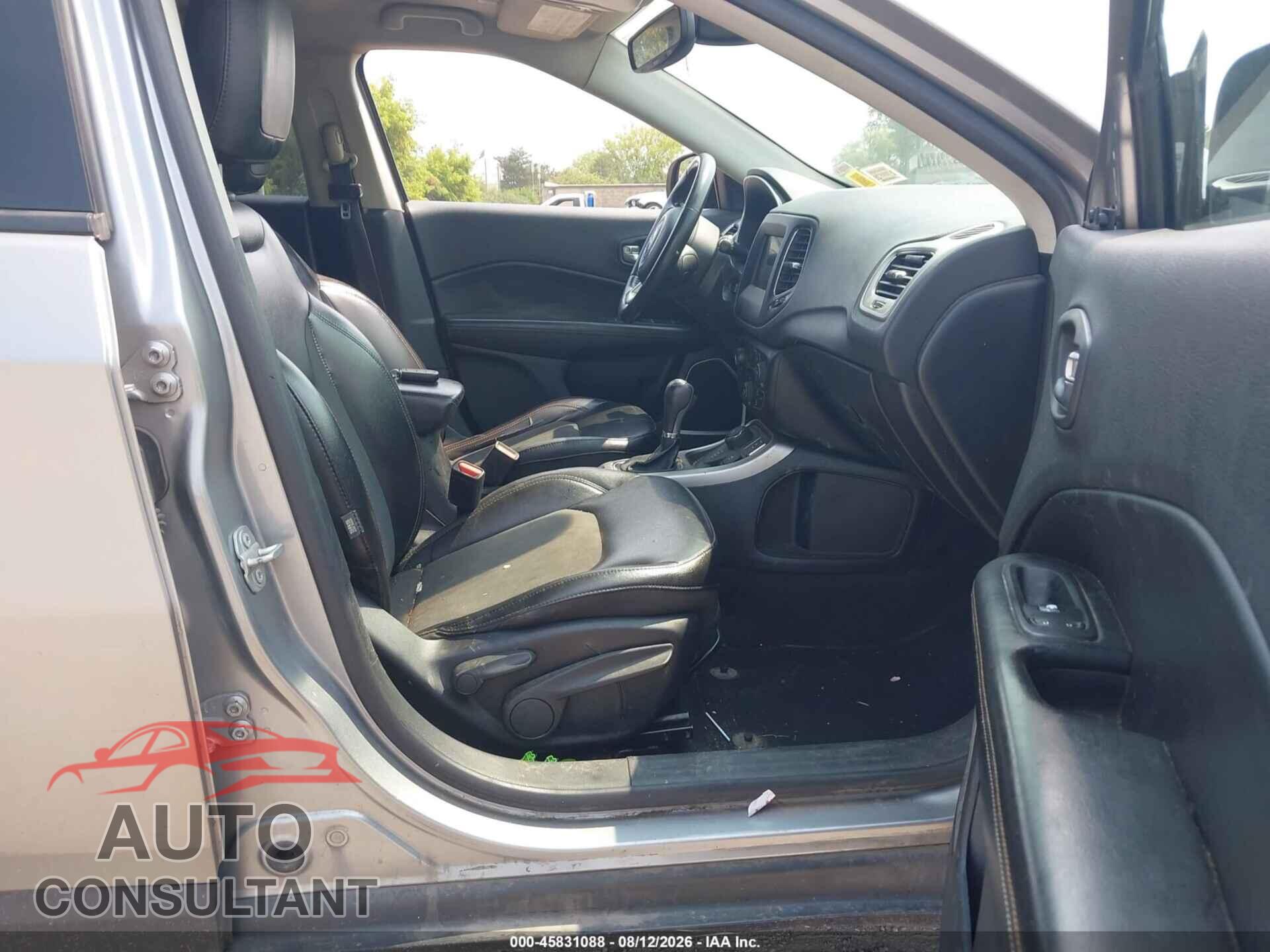 JEEP COMPASS 2020 - 3C4NJDBB5LT222632