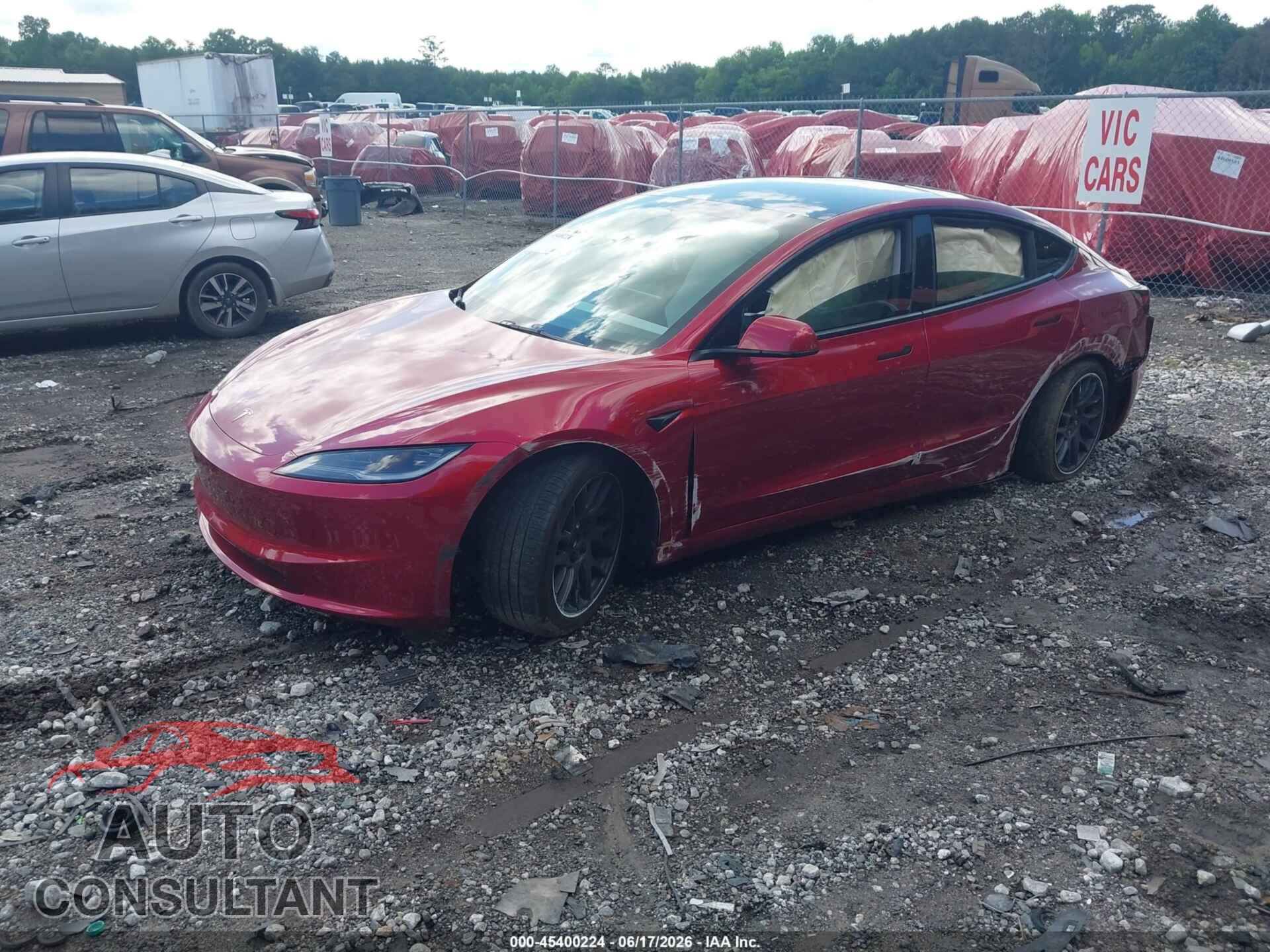 TESLA MODEL 3 2024 - 5YJ3E1EAXRF830215