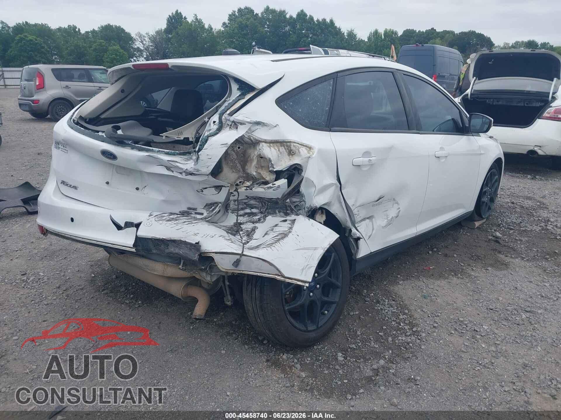 FORD FOCUS 2016 - 1FADP3K22GL342934