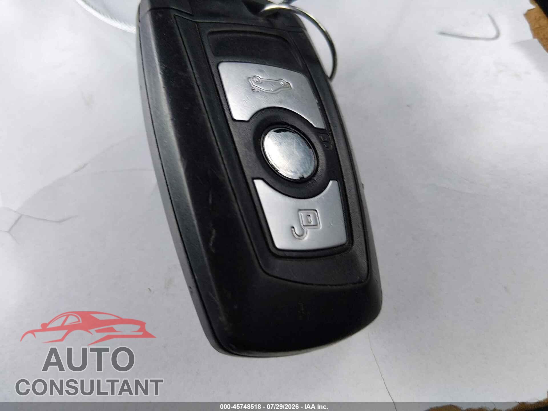 BMW 320I 2015 - WBA3B1C55FP831608