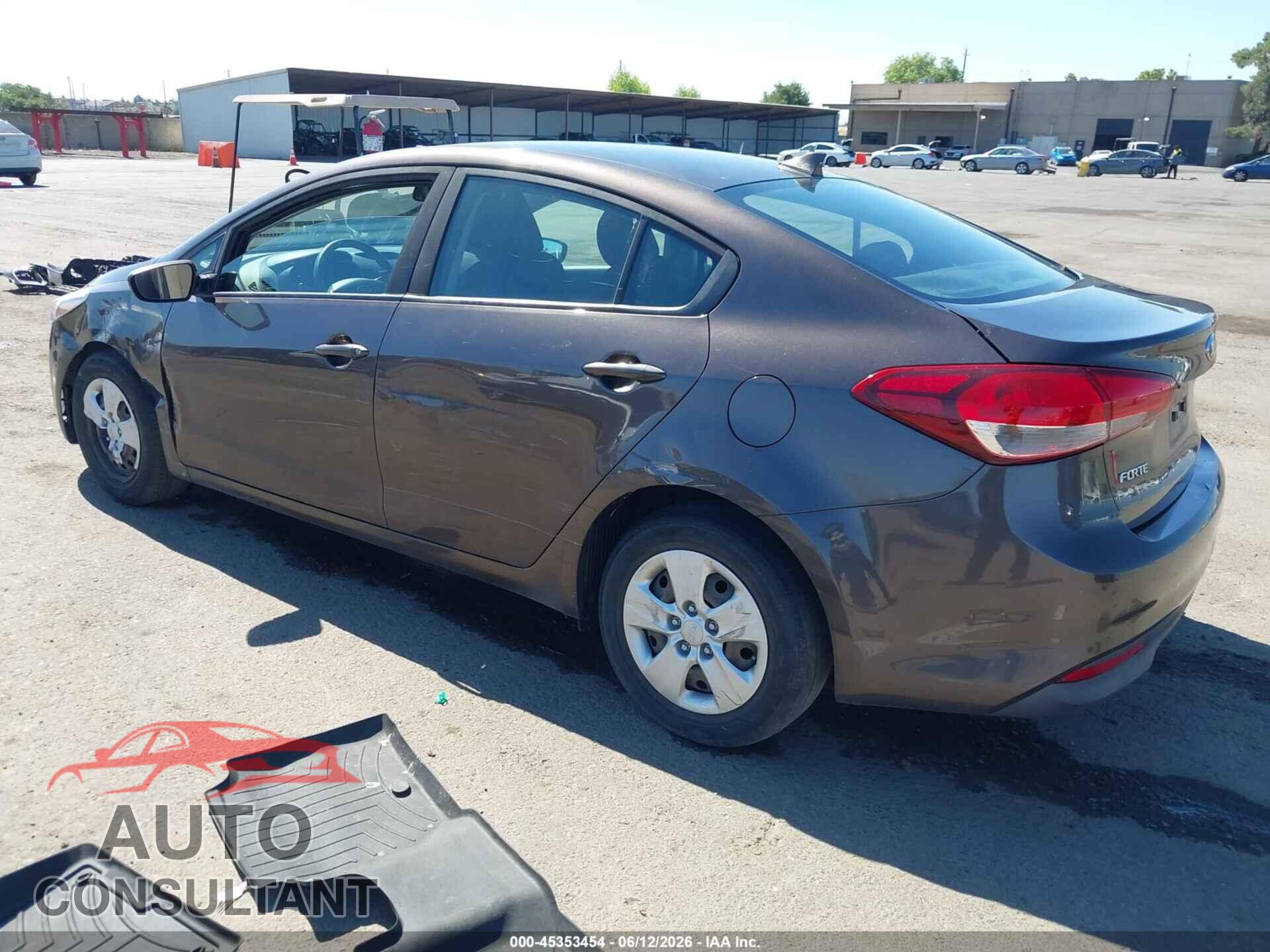 KIA FORTE 2017 - 3KPFK4A70HE006147