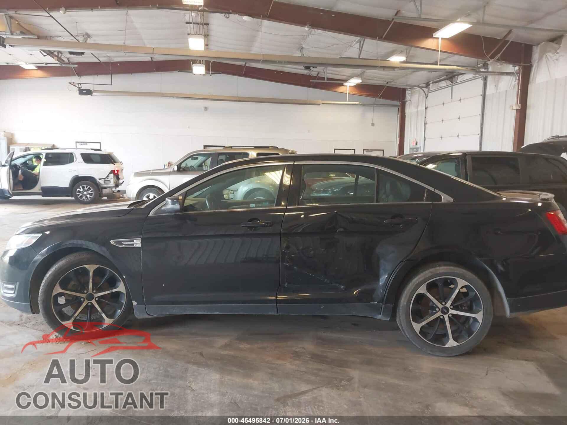 FORD TAURUS 2016 - 1FAHP2E83GG131634