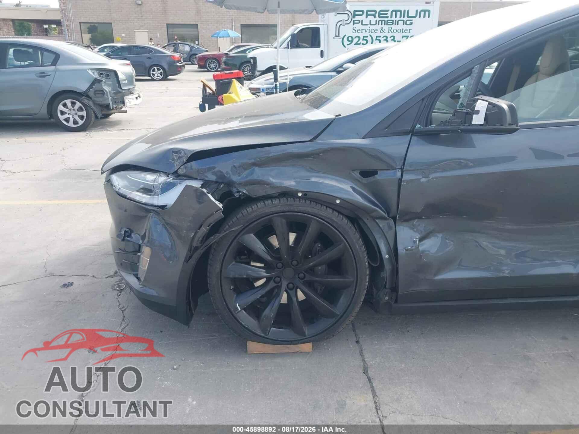 TESLA MODEL X 2016 - 5YJXCBE22GF016482