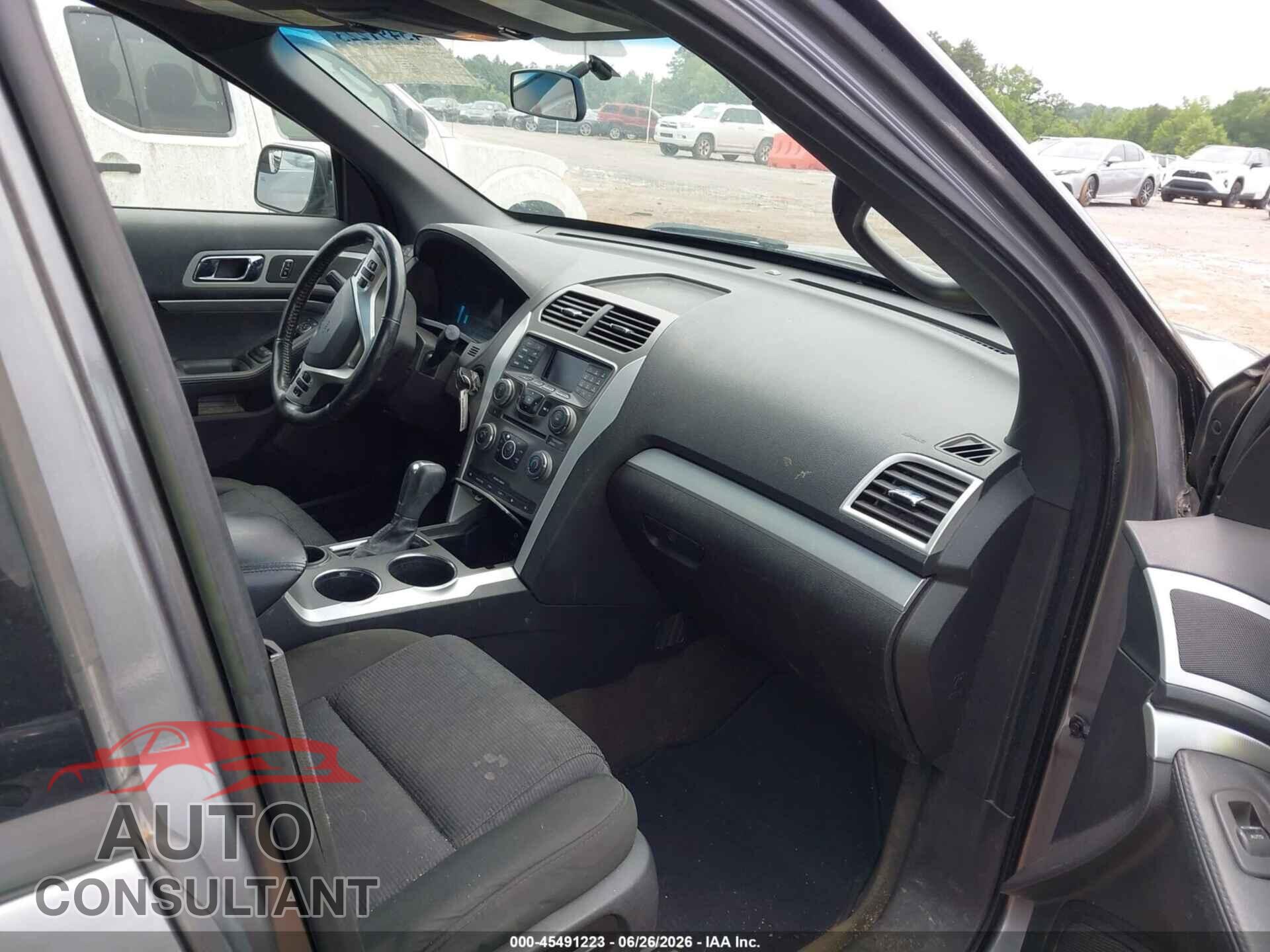 FORD EXPLORER 2013 - 1FM5K7D86DGC62347