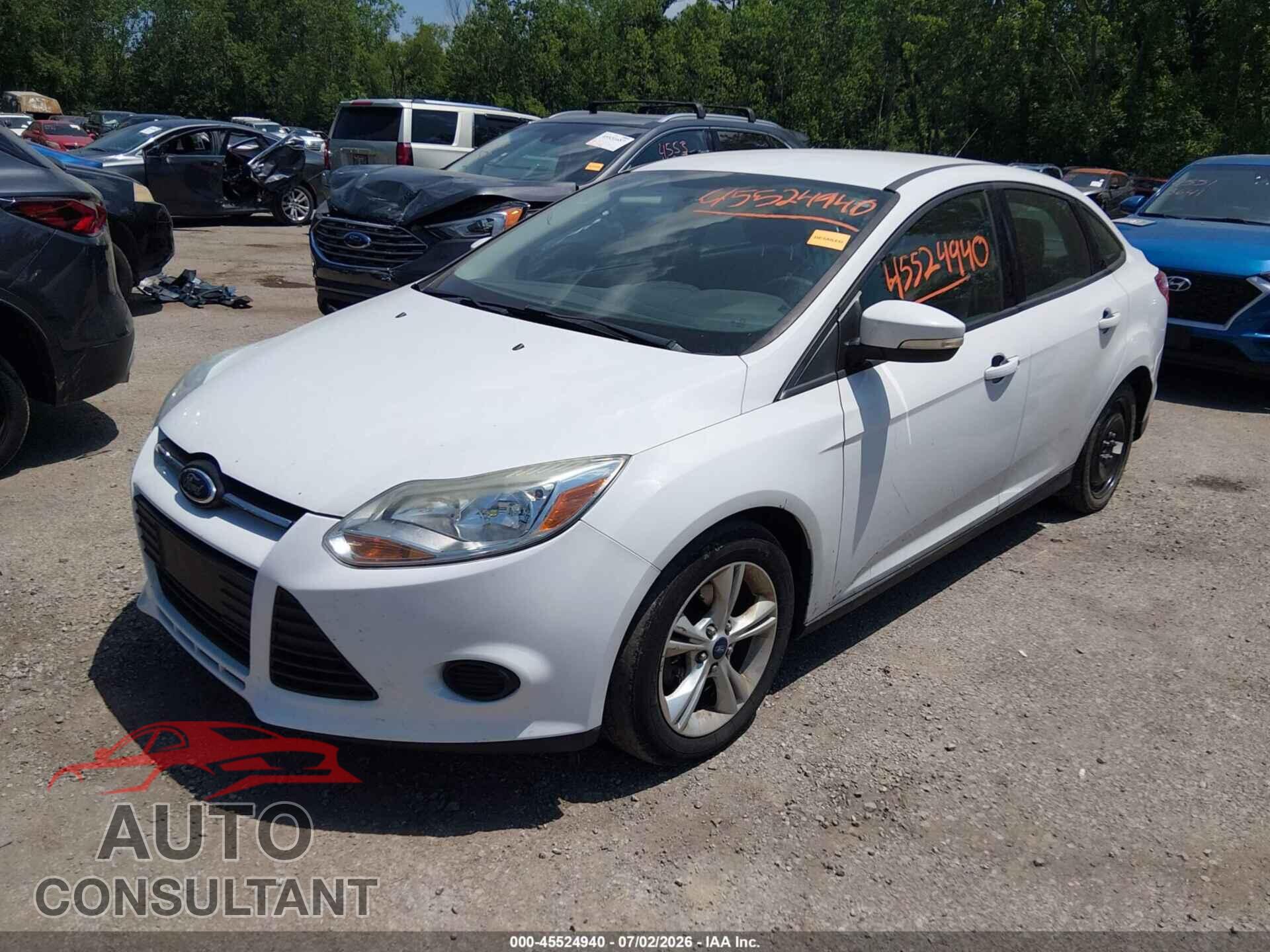 FORD FOCUS 2014 - 1FADP3F23EL425134