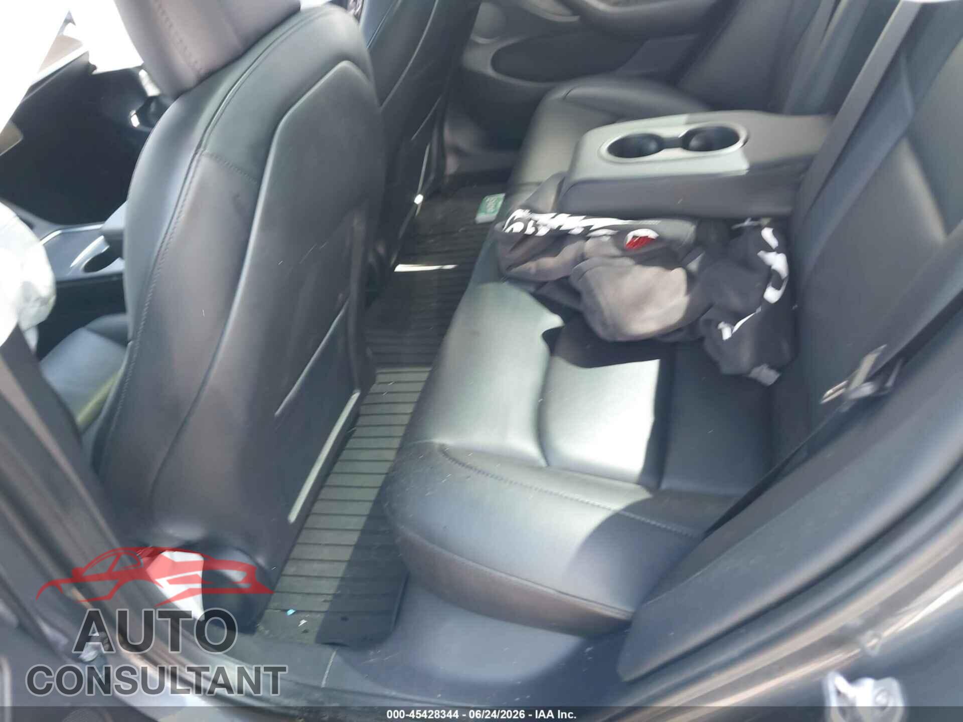 TESLA MODEL 3 2022 - 5YJ3E1EA9NF352654