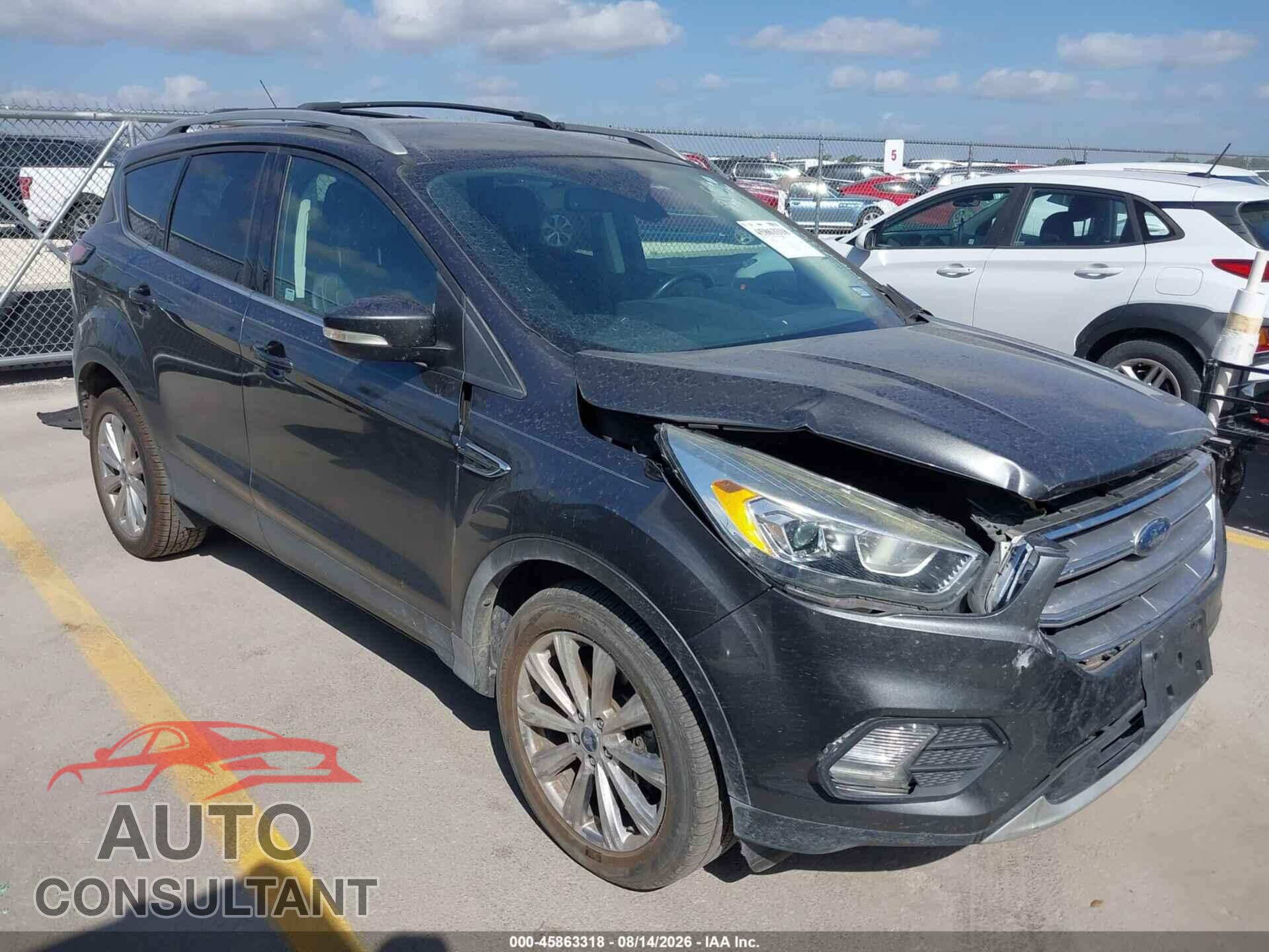 FORD ESCAPE 2017 - 1FMCU9JD2HUB82923