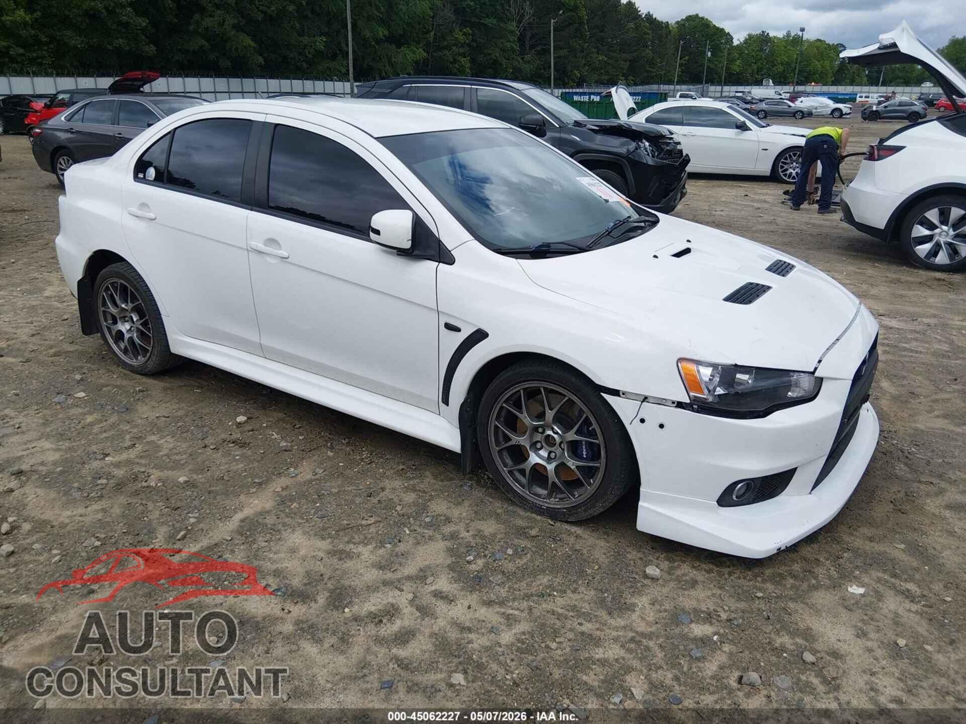 MITSUBISHI LANCER EVOLUTION 2015 - JA32W8FV1FU020766