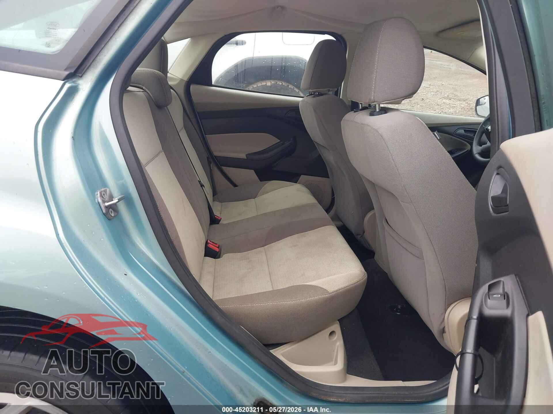 FORD FOCUS 2012 - 1FAHP3F24CL455967