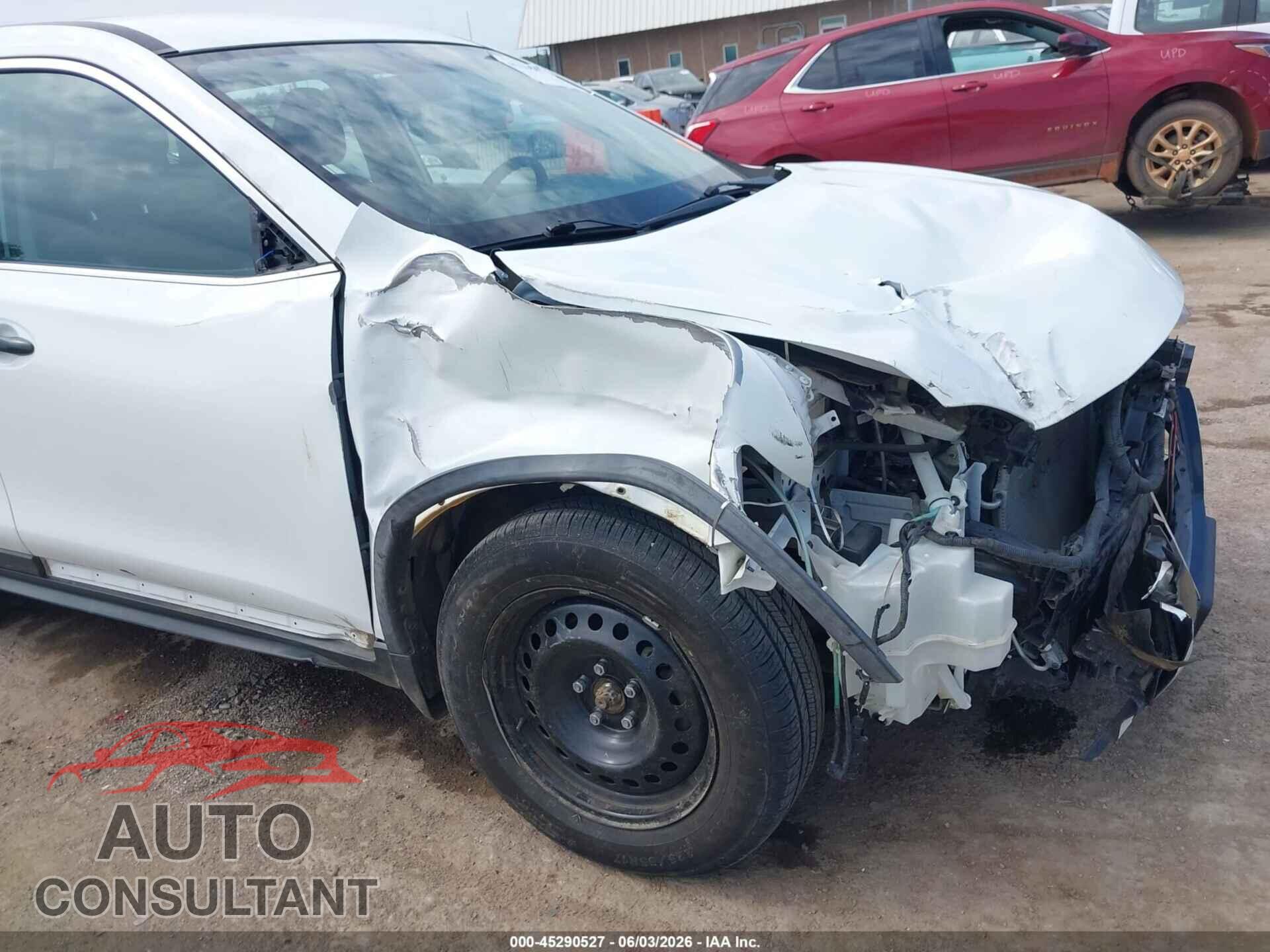 NISSAN ROGUE 2018 - KNMAT2MT3JP558302