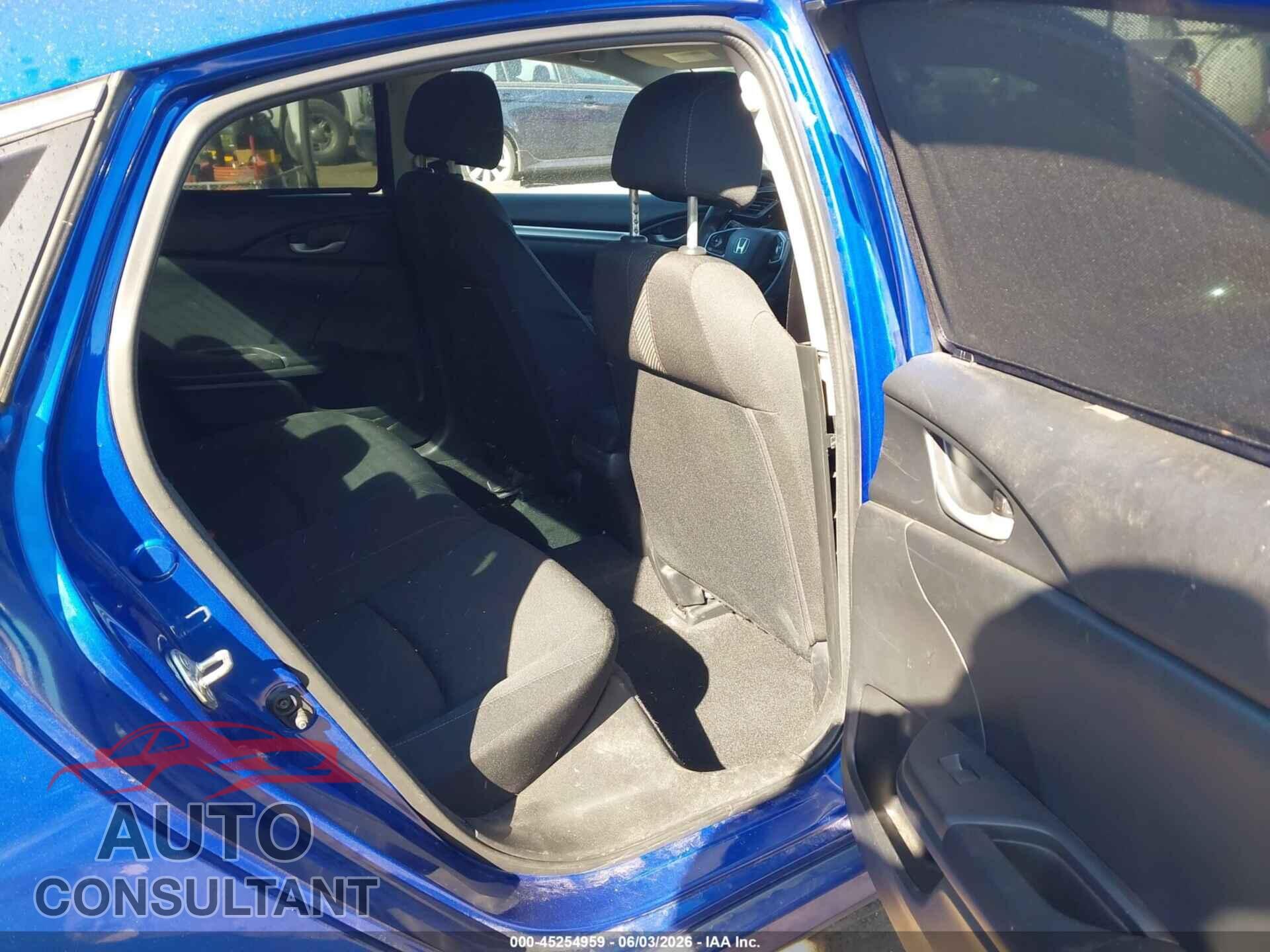 HONDA CIVIC 2017 - 2HGFC2F54HH553663