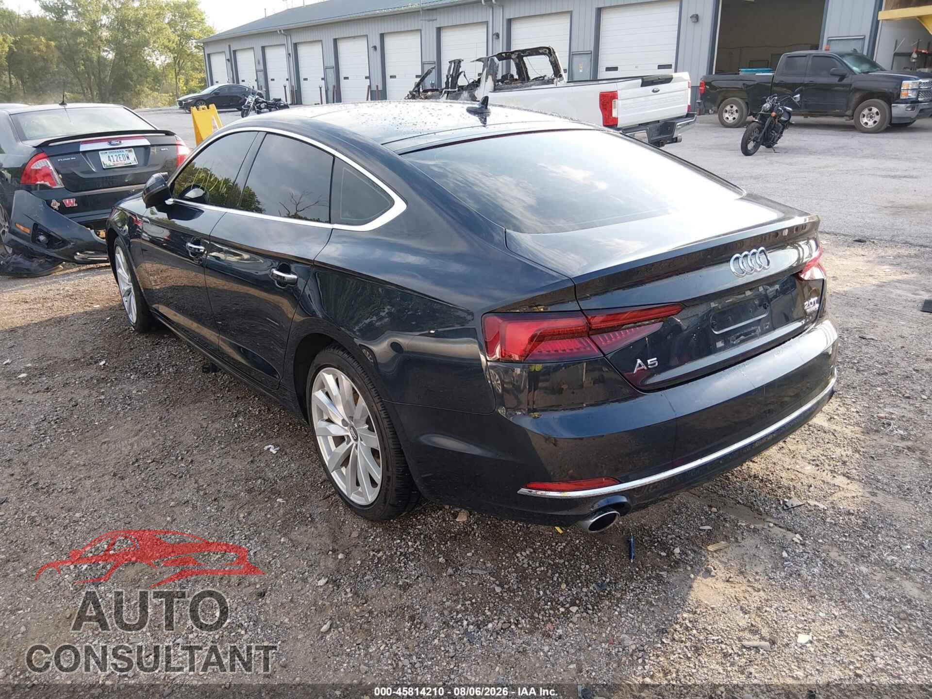 AUDI A5 2018 - WAUANCF59JA021691