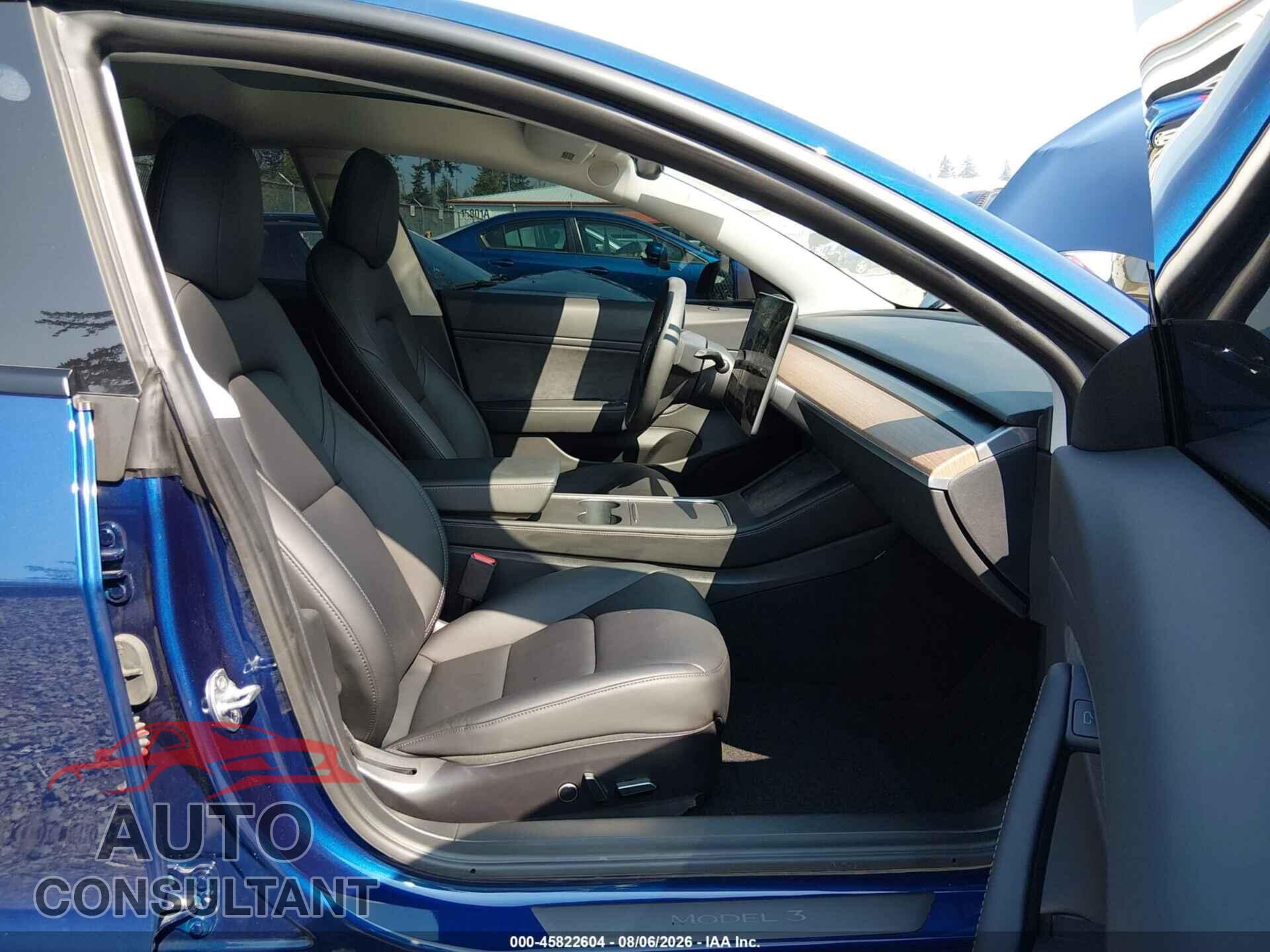 TESLA MODEL 3 2021 - 5YJ3E1EB9MF876877