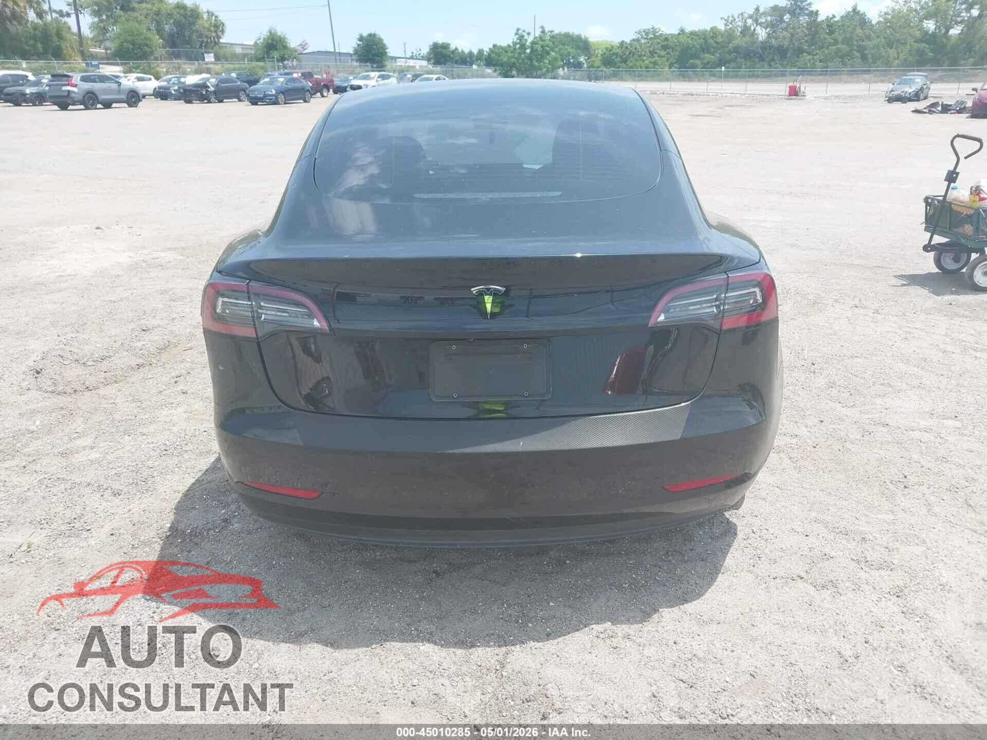 TESLA MODEL 3 2021 - 5YJ3E1EA4MF087964