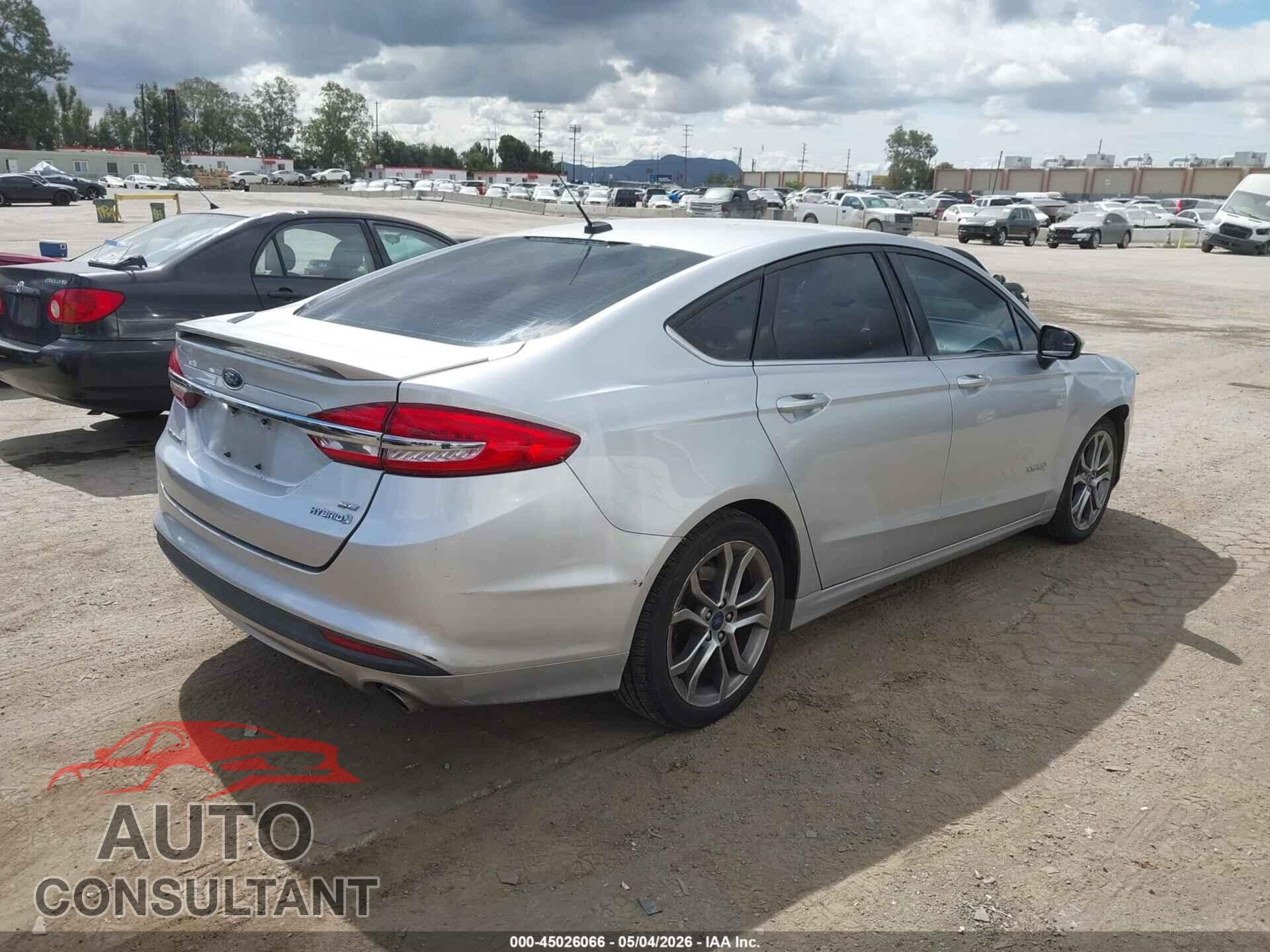 FORD FUSION HYBRID 2017 - 3FA6P0LU7HR232732