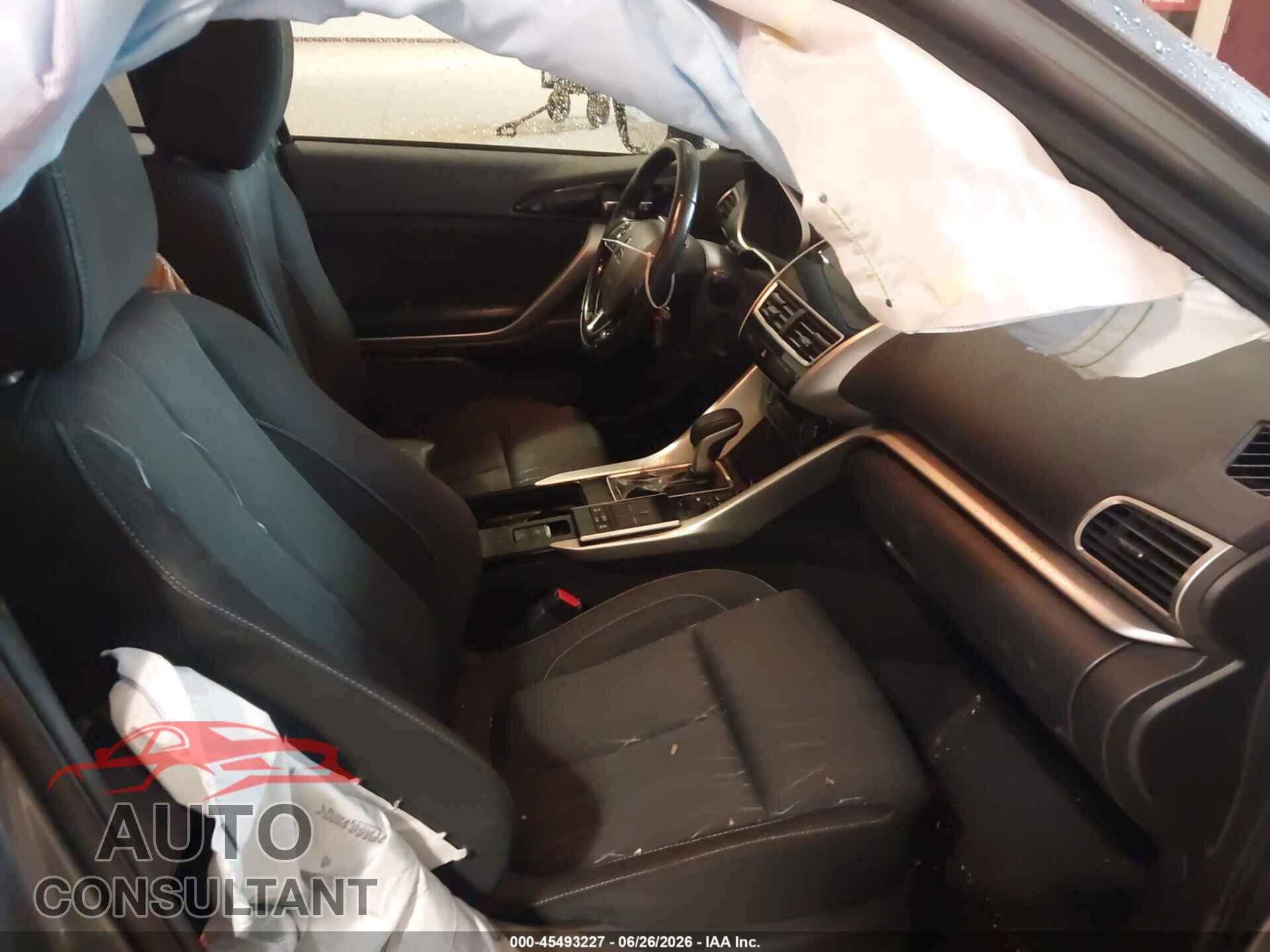 MITSUBISHI ECLIPSE CROSS 2020 - JA4AS5AA0LZ005583