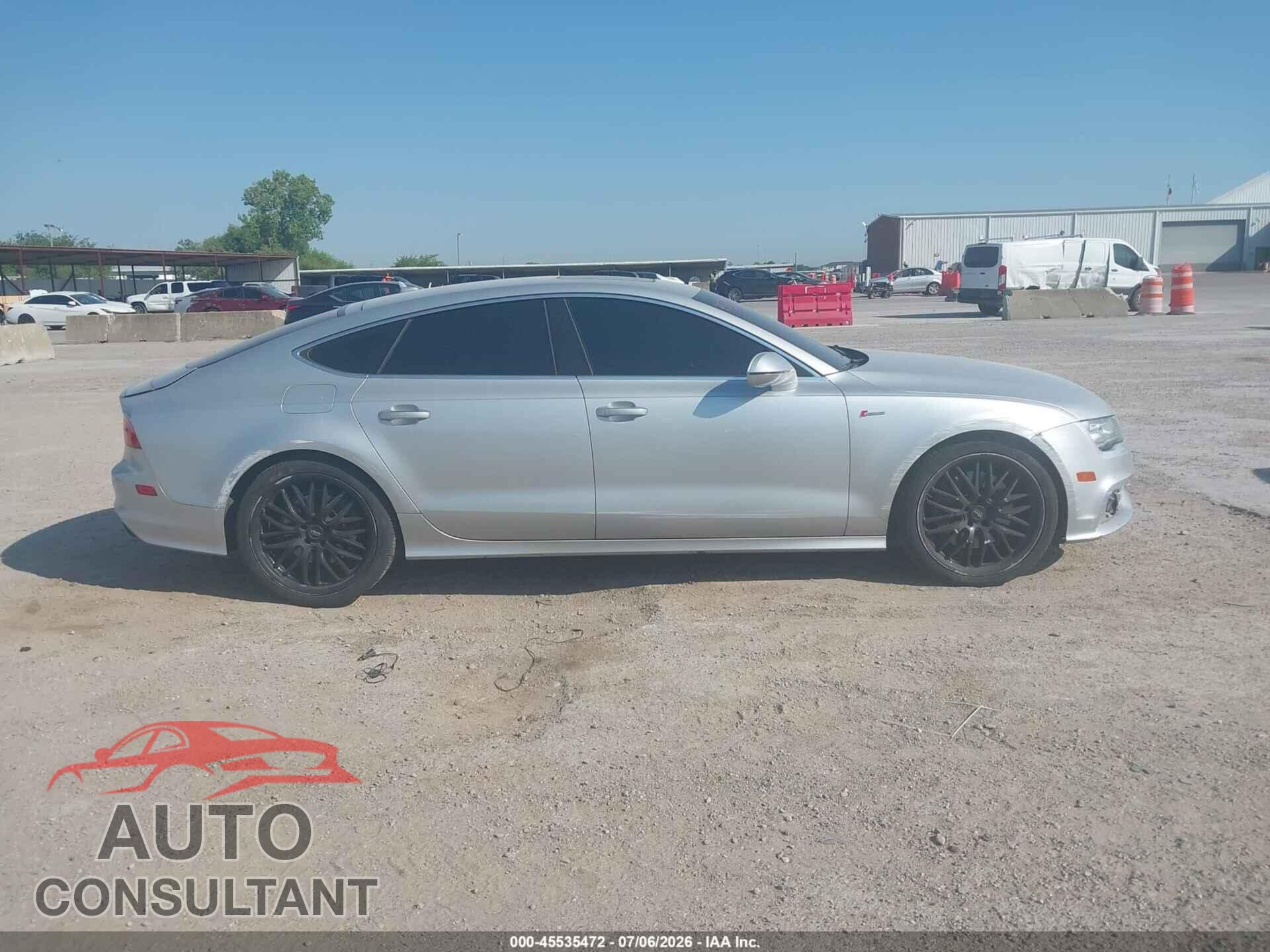 AUDI A7 2013 - WAU2GBFC2DN125931