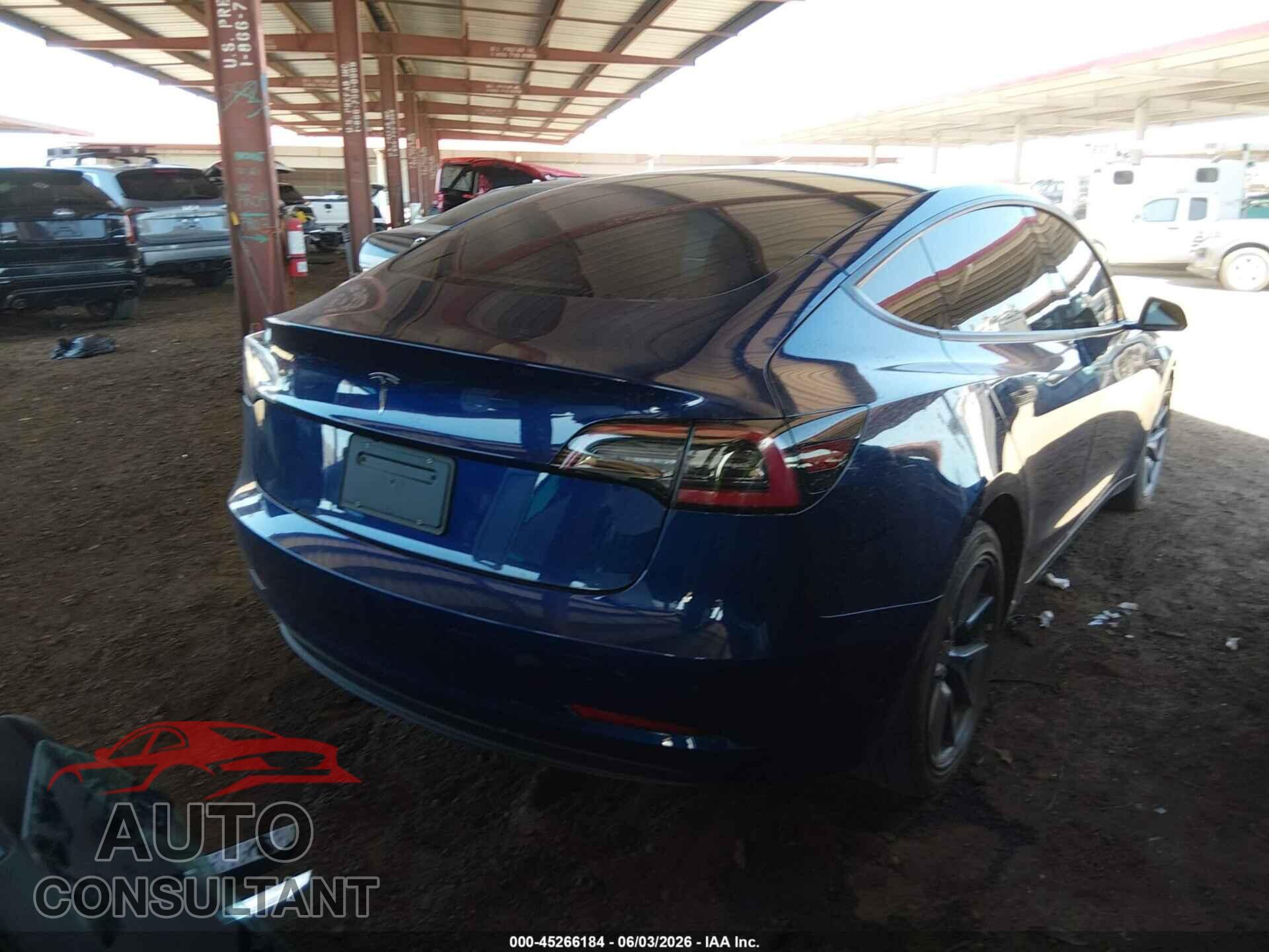 TESLA MODEL 3 2023 - 5YJ3E1EA8PF448990