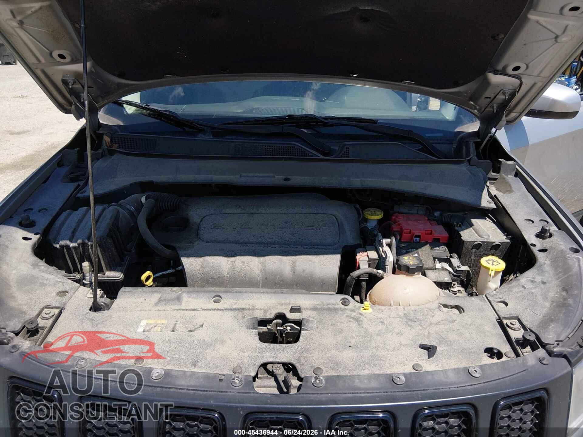 JEEP COMPASS 2020 - 3C4NJDBB1LT107221