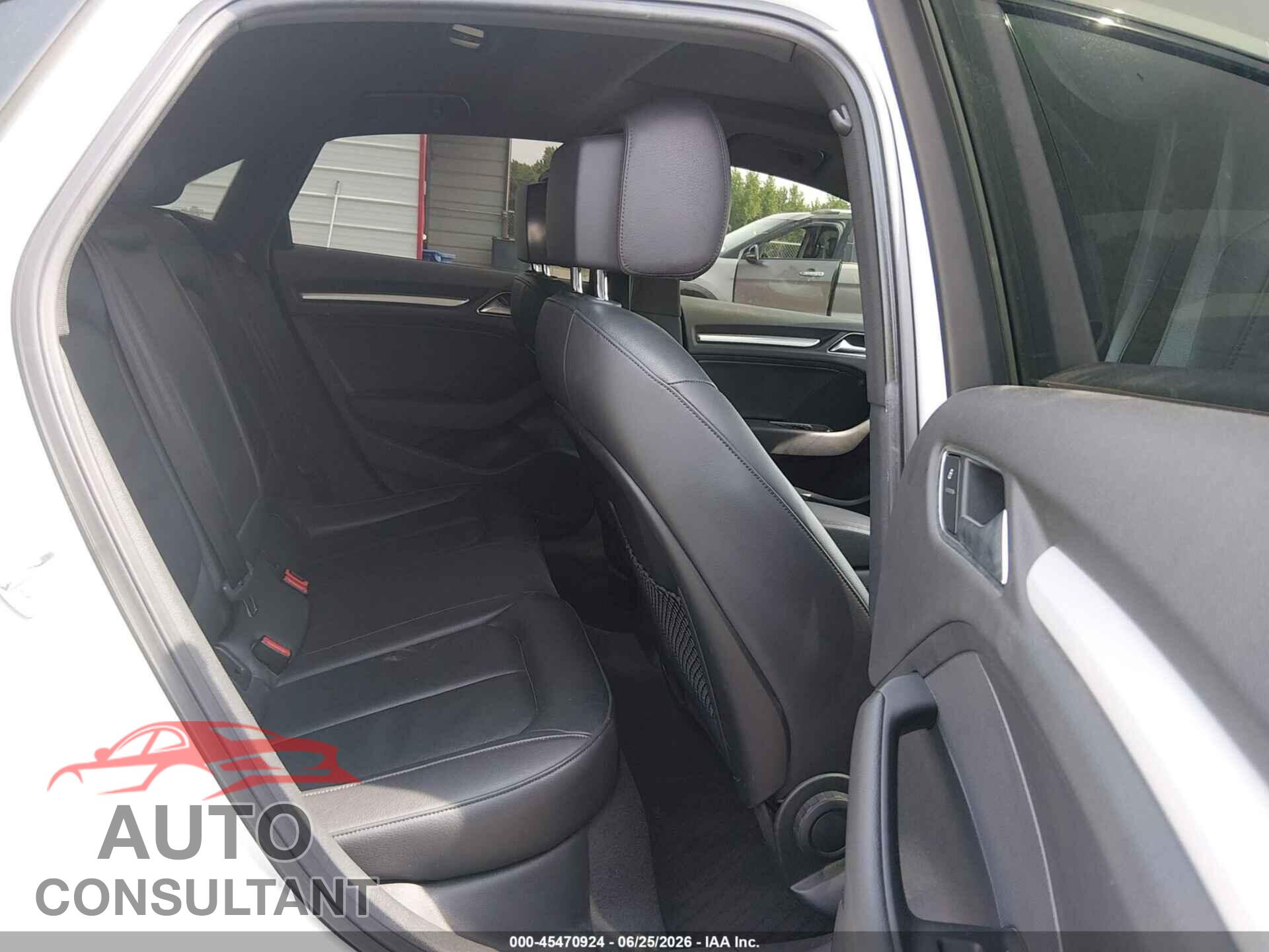 AUDI A3 2016 - WAUB8GFF5G1055132