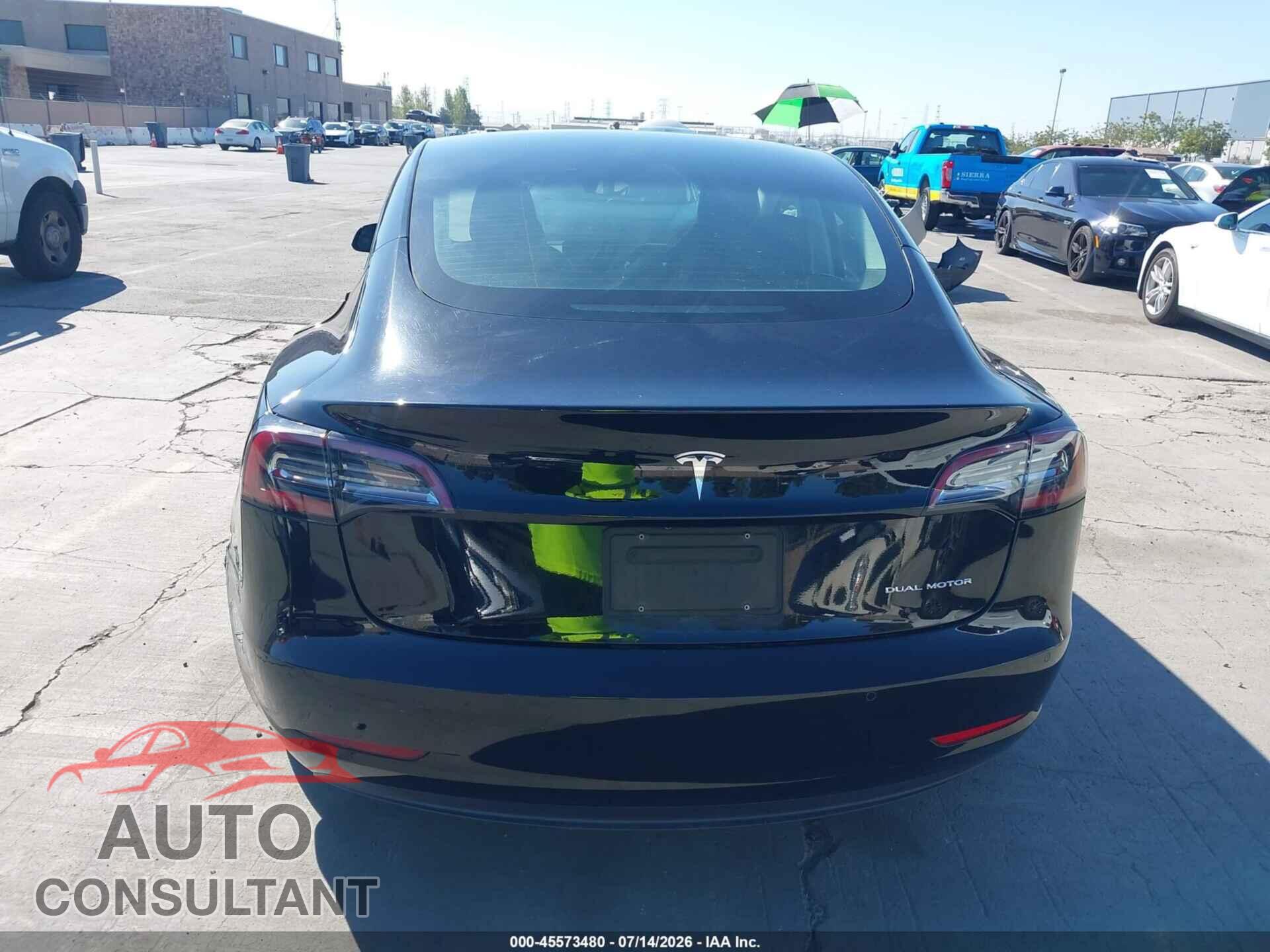TESLA MODEL 3 2021 - 5YJ3E1EB4MF879525