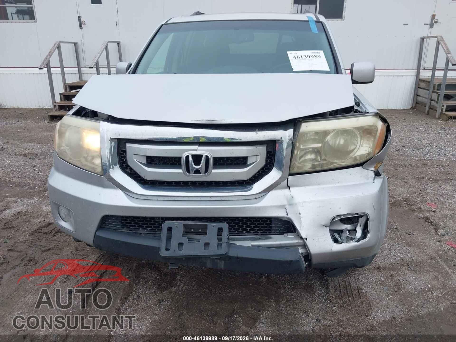 HONDA PILOT 2011 - 5FNYF4H79BB025445