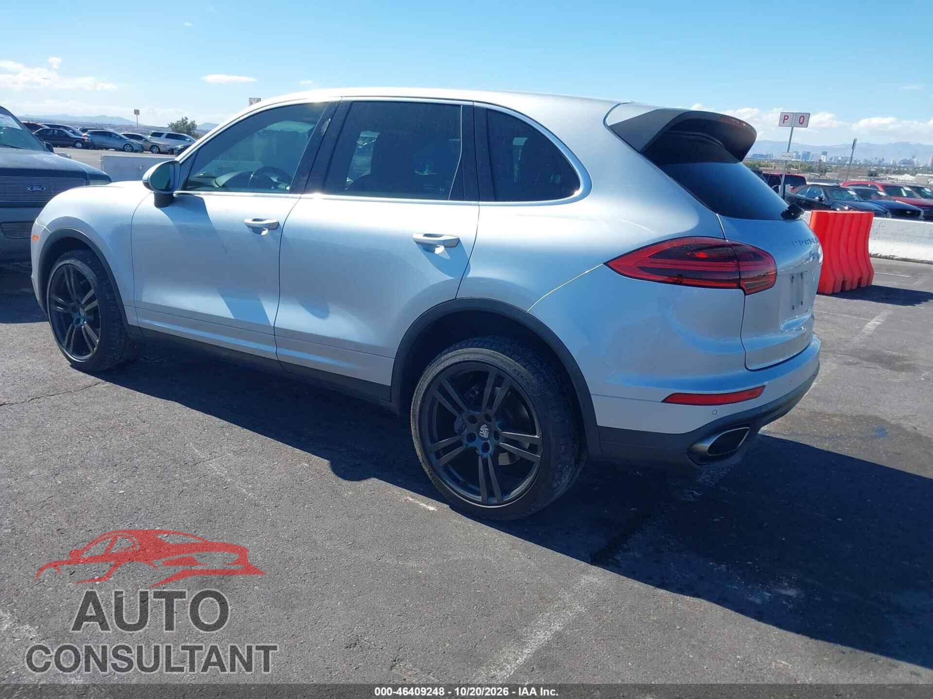 PORSCHE CAYENNE 2016 - WP1AA2A25GKA10470